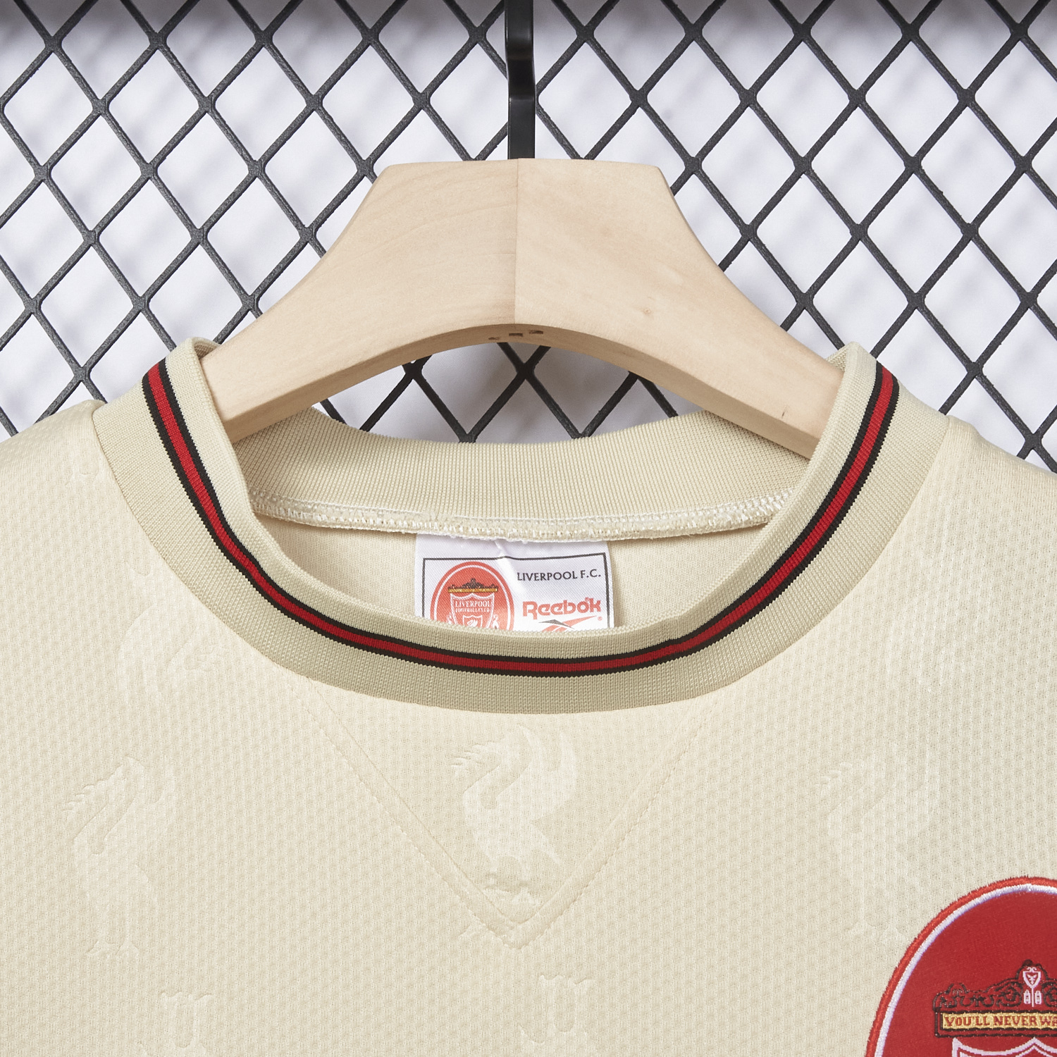 AlphaJersey-Retro Liver.pool 1996-97 Away Jersey