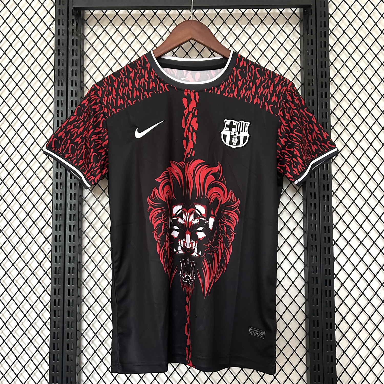 AlphaJersey-Barcelona 25-26 Red Lion Silhouette Black Jersey - Fans Version