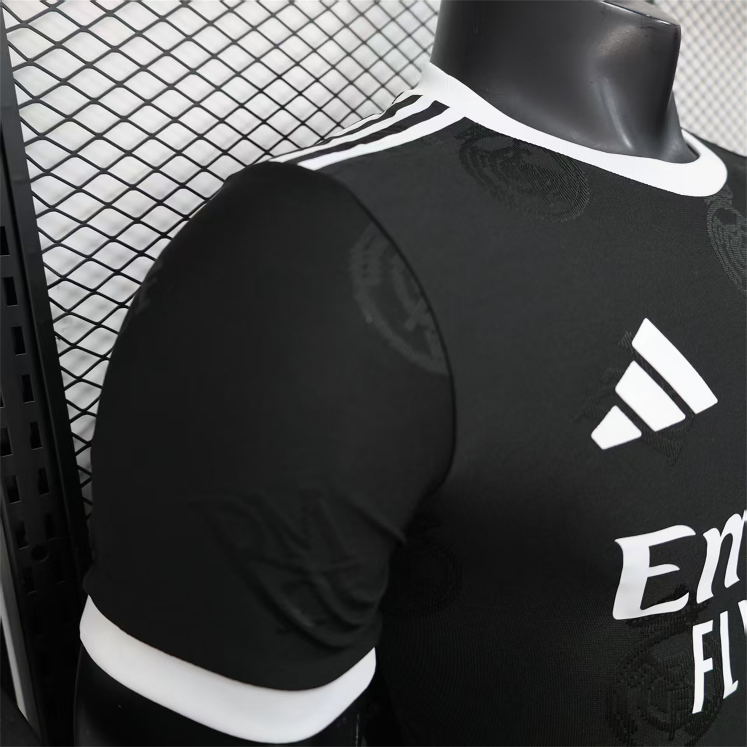 AlphaJersey-Real Madrid 25-26 Black Team Logo Jacquard Special Jersey - Player Version