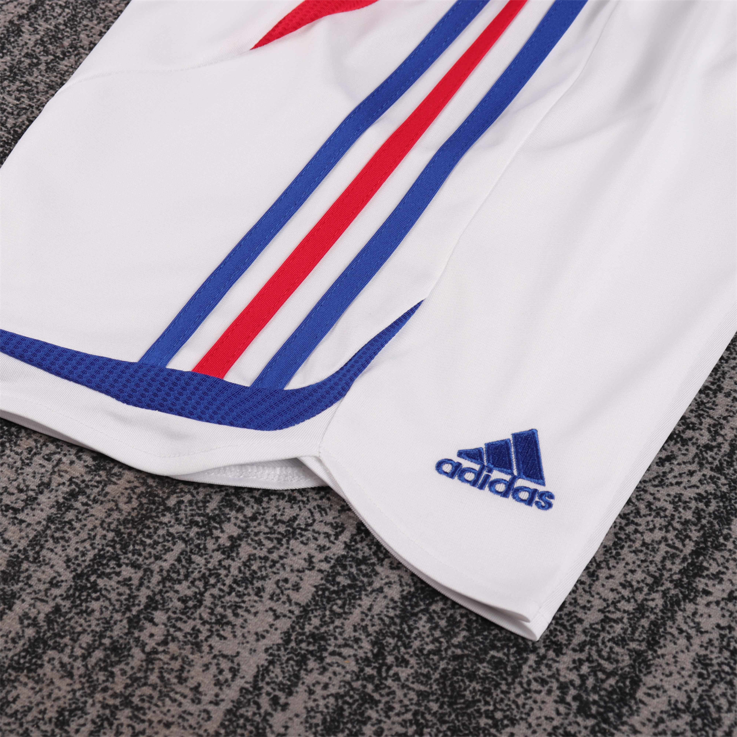 AlphaJersey-Retro France 2006 Away Kids Kit
