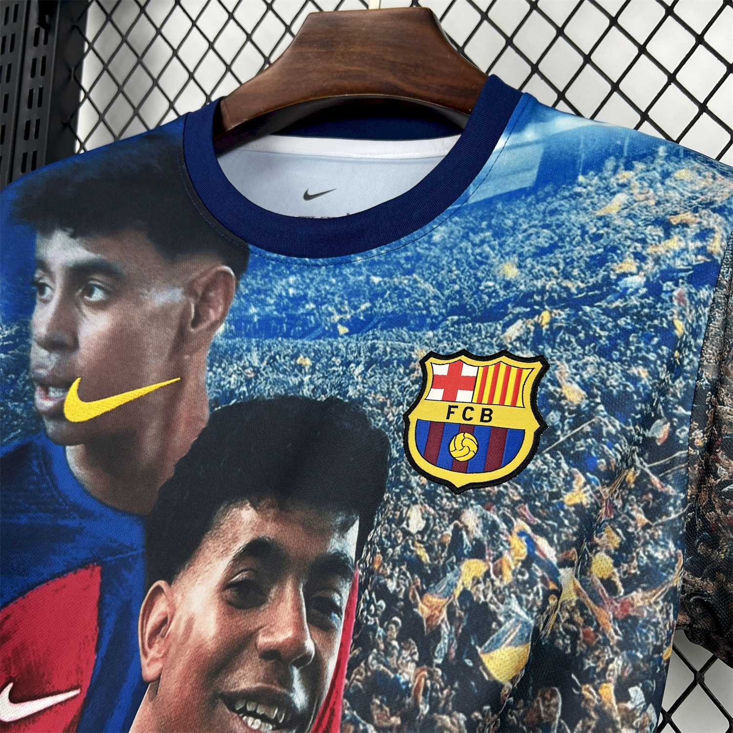 AlphaJersey-Barcelona 25-26 Lamine Yamal Special Jersey - Fans Version