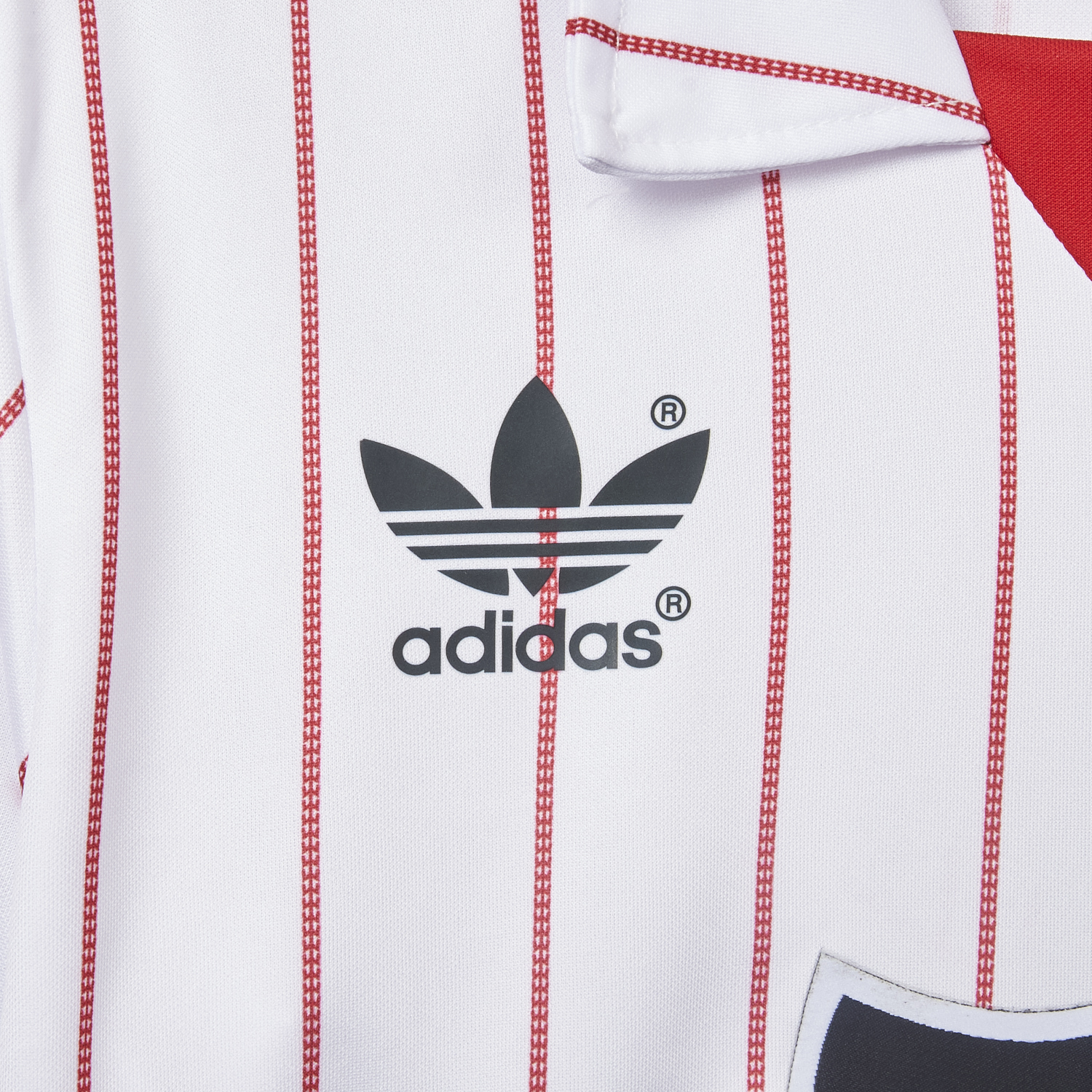 AlphaJersey-Retro Hamburger SV 1982-83 Home Long Sleeves Jersey