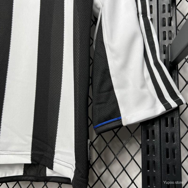 AlphaJersey-Retro Newcastle United 2003-05 Home Long Sleeve Jersey