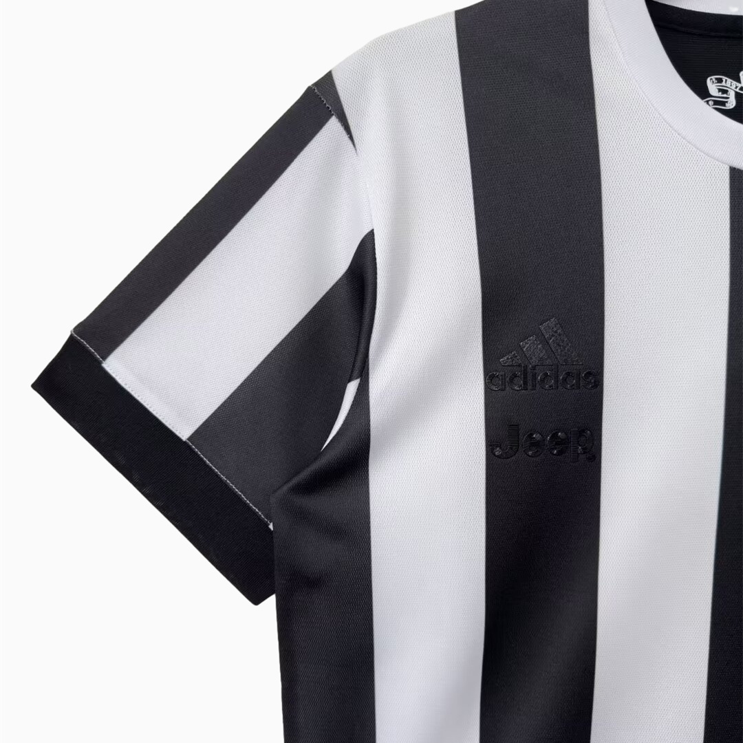 AlphaJersey-Retro Juventus 2017-18 120th Anniversary Special Edition Jersey