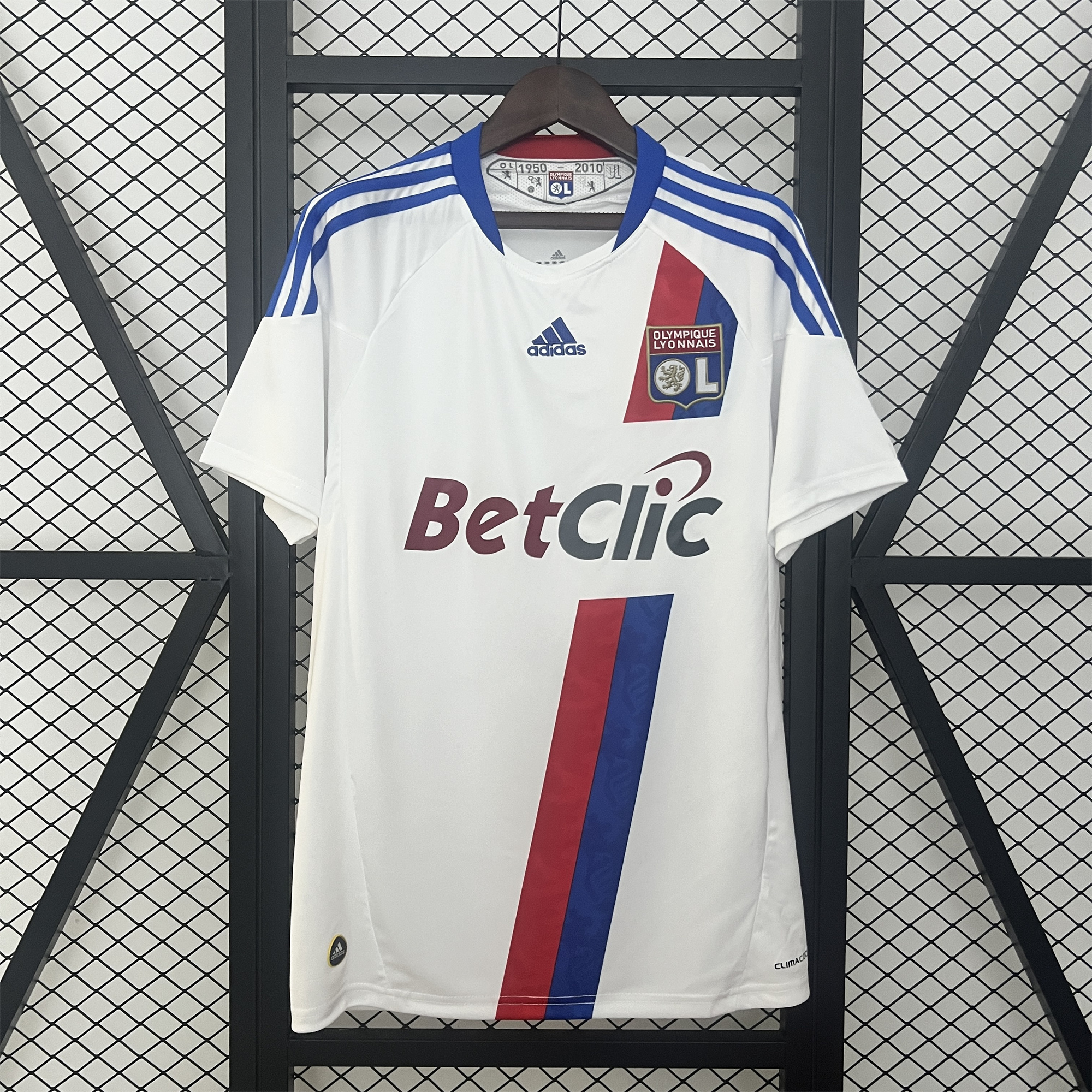 AlphaJersey-Retro Olympique Lyonnais Lyon 2010-11 Home Jersey