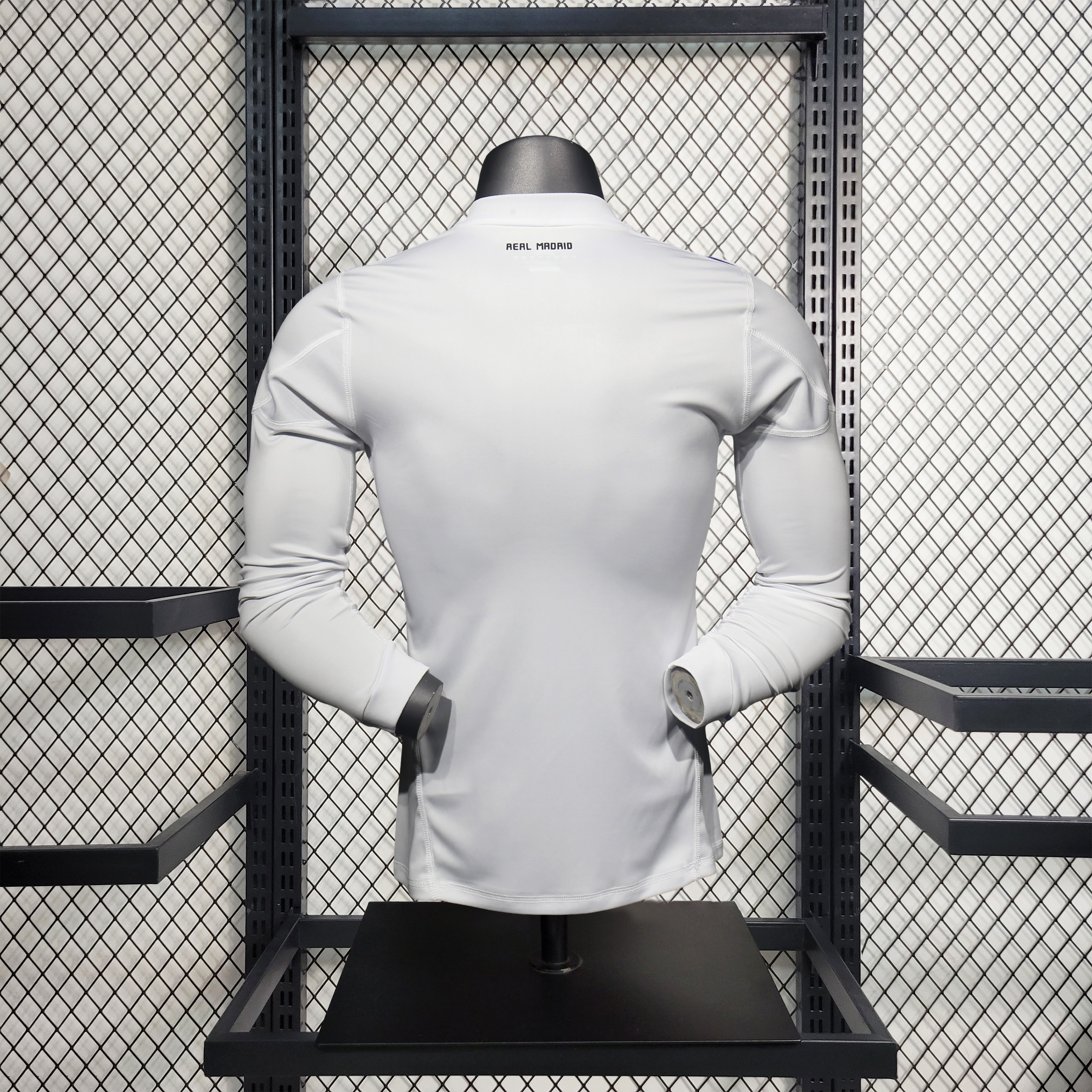 AlphaJersey-Retro Real Madrid 10-11 Home Long Sleeve Jersey - Player Version