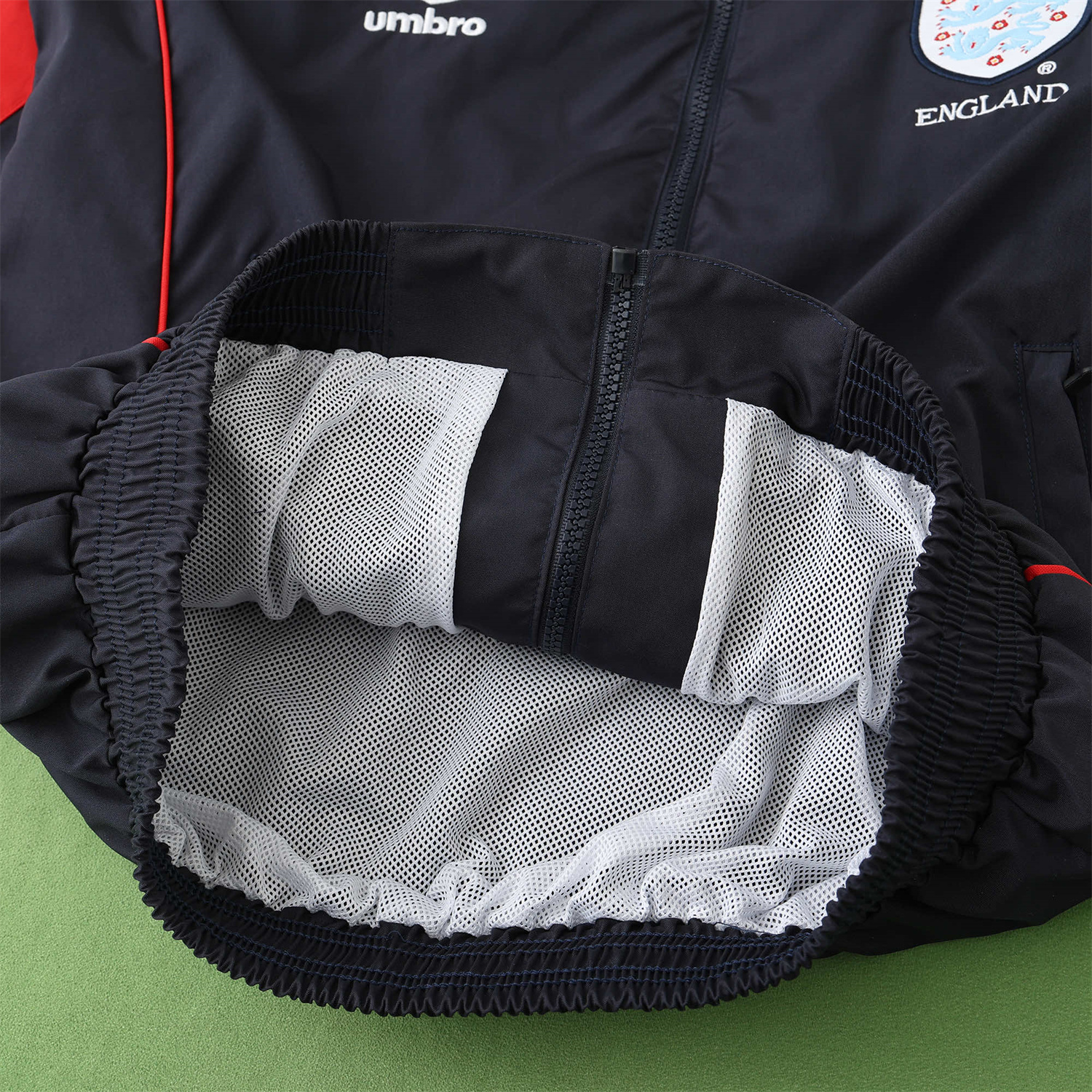 AlphaJersey-Retro England 1998 Windbreaker - Black