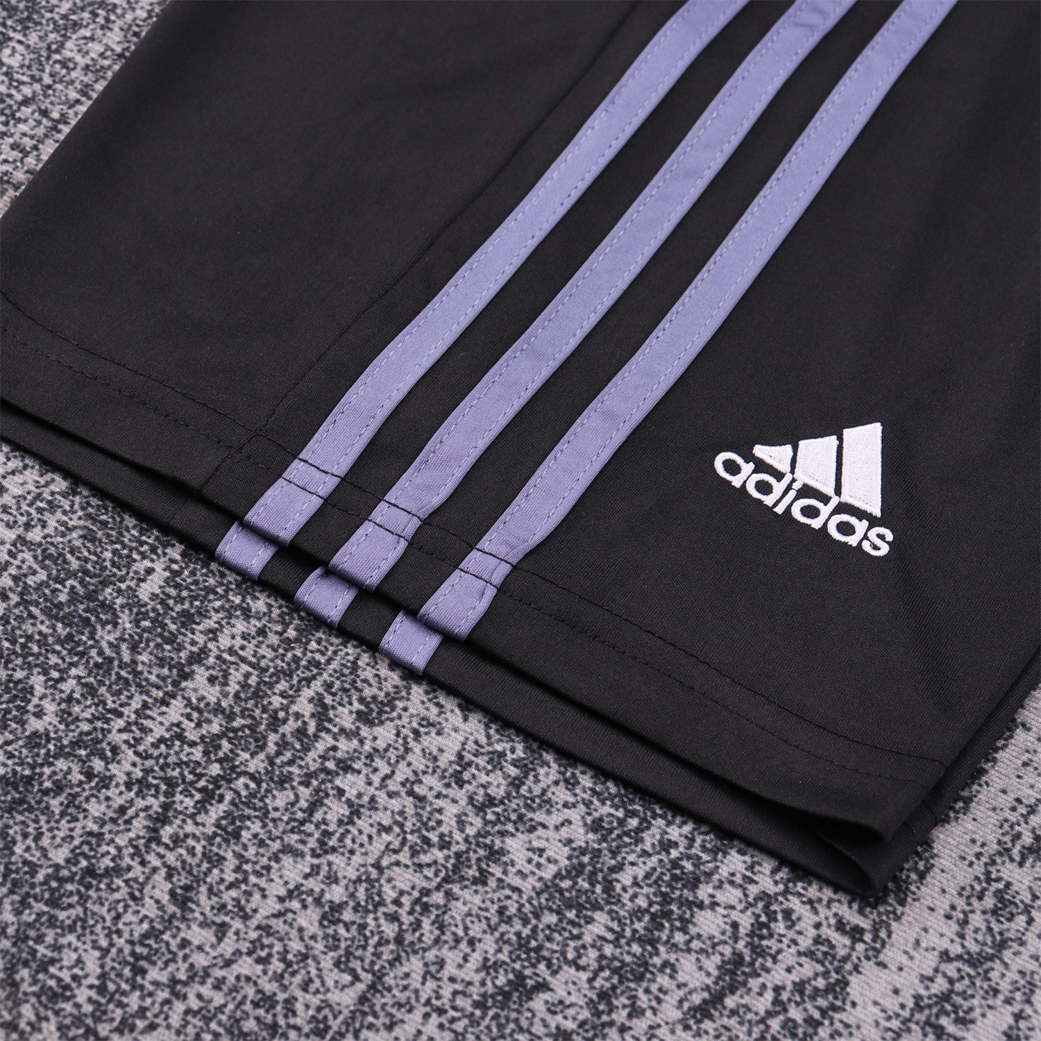 AlphaJersey-Retro Real Madrid 2016-17 Third Kids Kit