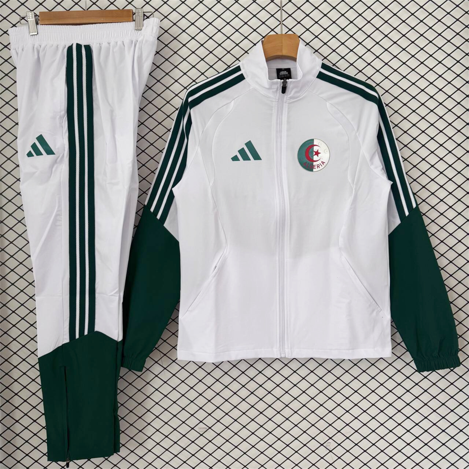 AlphaJersey-Algeria 25-26 Windbreaker Training Set - White With Black Top and Pants