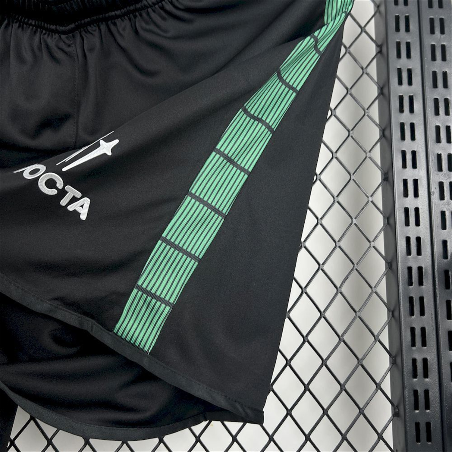 AlphaJersey-Venezia 2026 Home Black Shorts - Fans Version