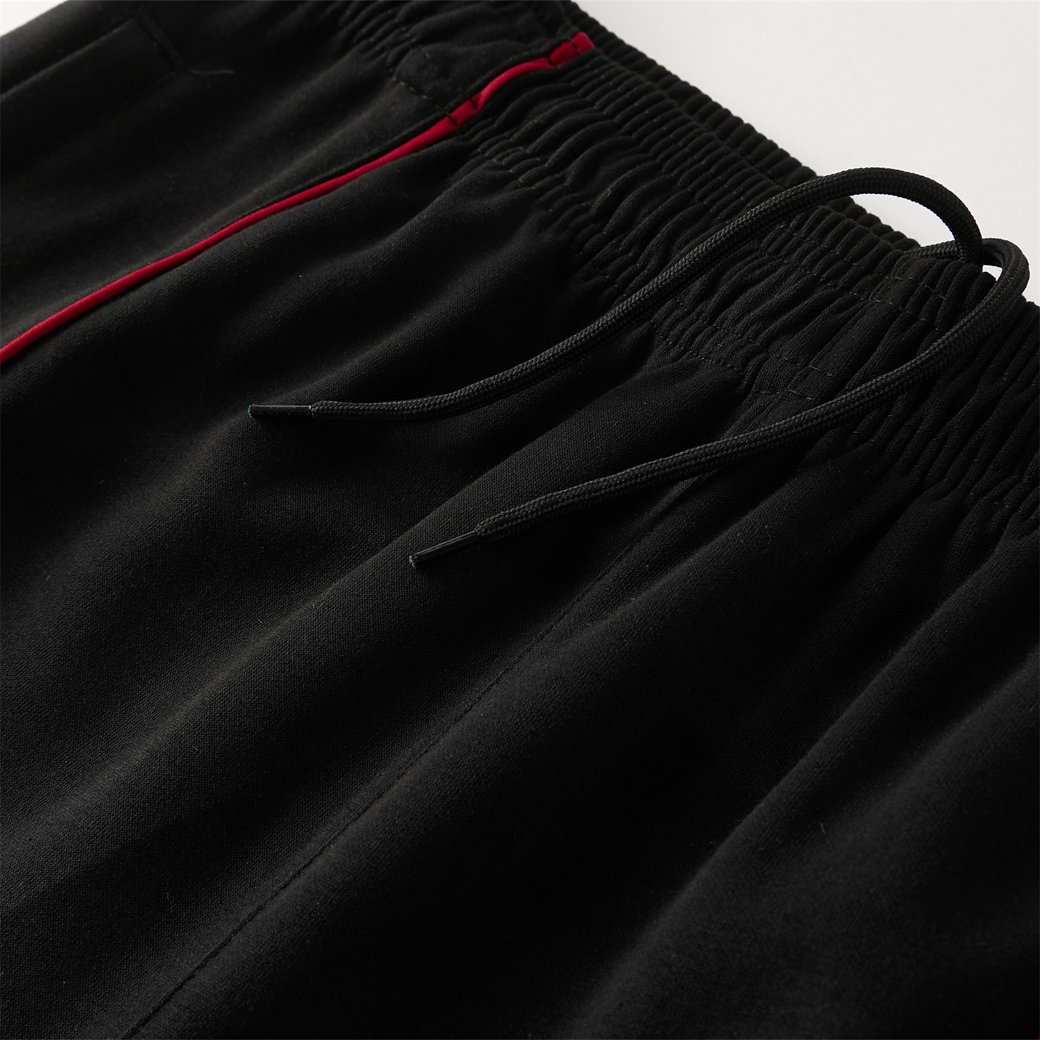 AlphaJersey-Liver.pool 25-26 Hooded Windbreaker Training Set - Black Top & Black Pants