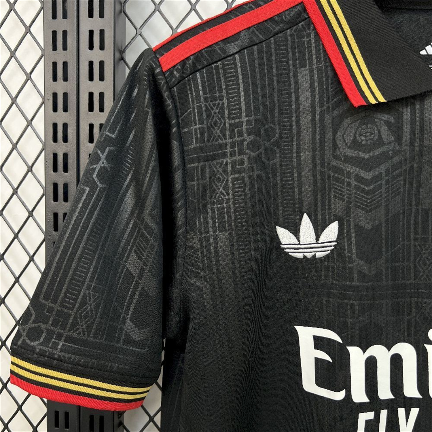 AlphaJersey-Arsenal 25-26 Black POLO Throwback Trefoil Jersey - Fans Version