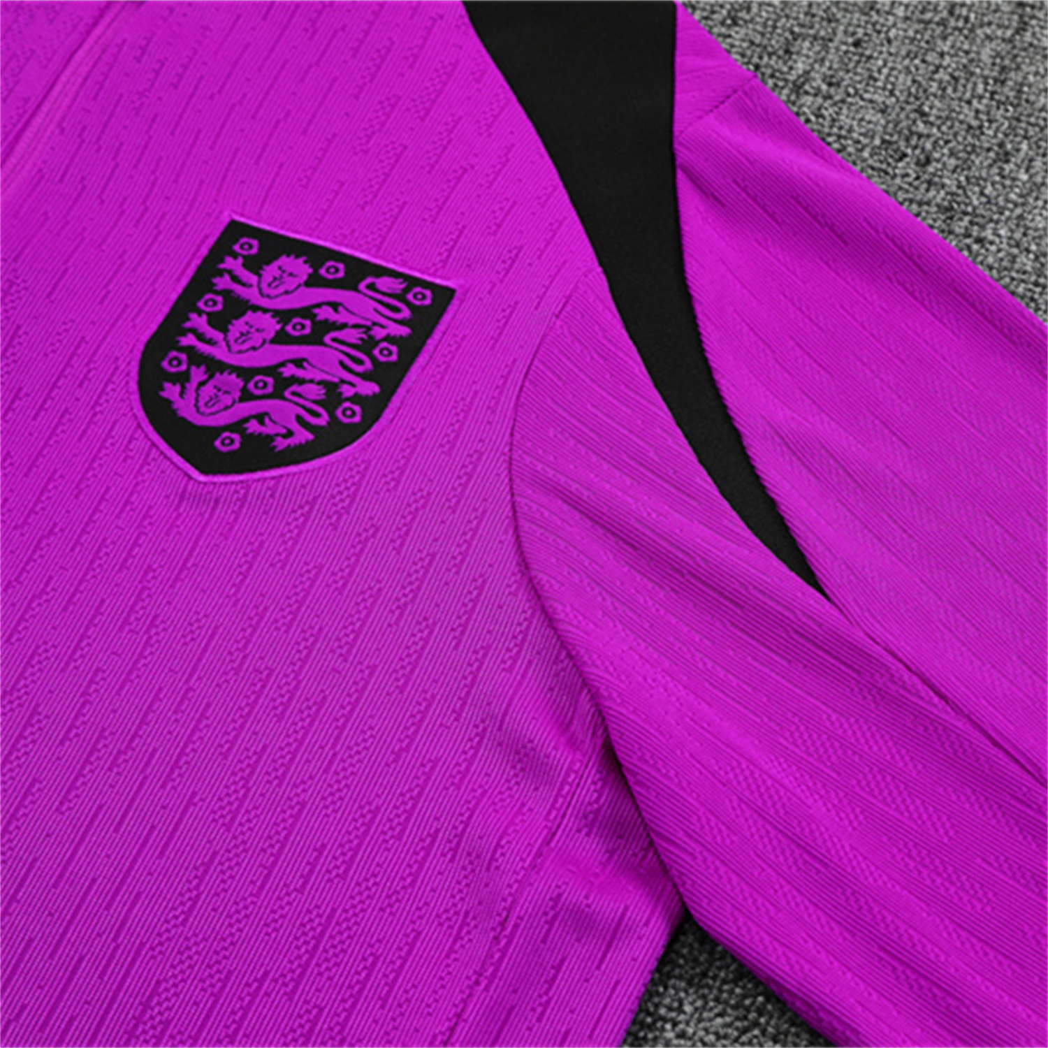AlphaJersey-England 25-26 Kids Long Sleeve Training Set - Player Version - Purple Top and Black Pants