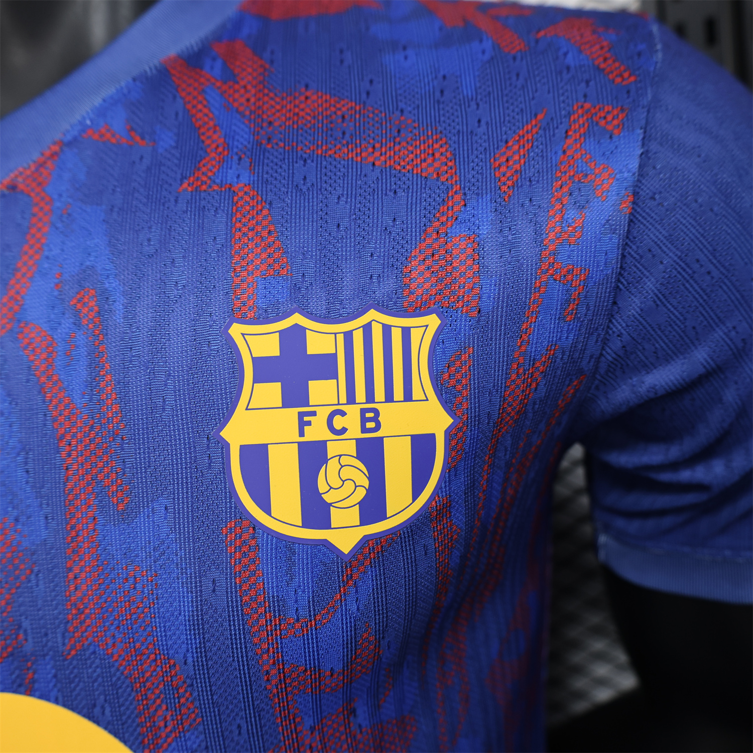 AlphaJersey-Barcelona 25-26 Blue Gradient and Red Shaped Pattern Pattern Jersey - Player Version