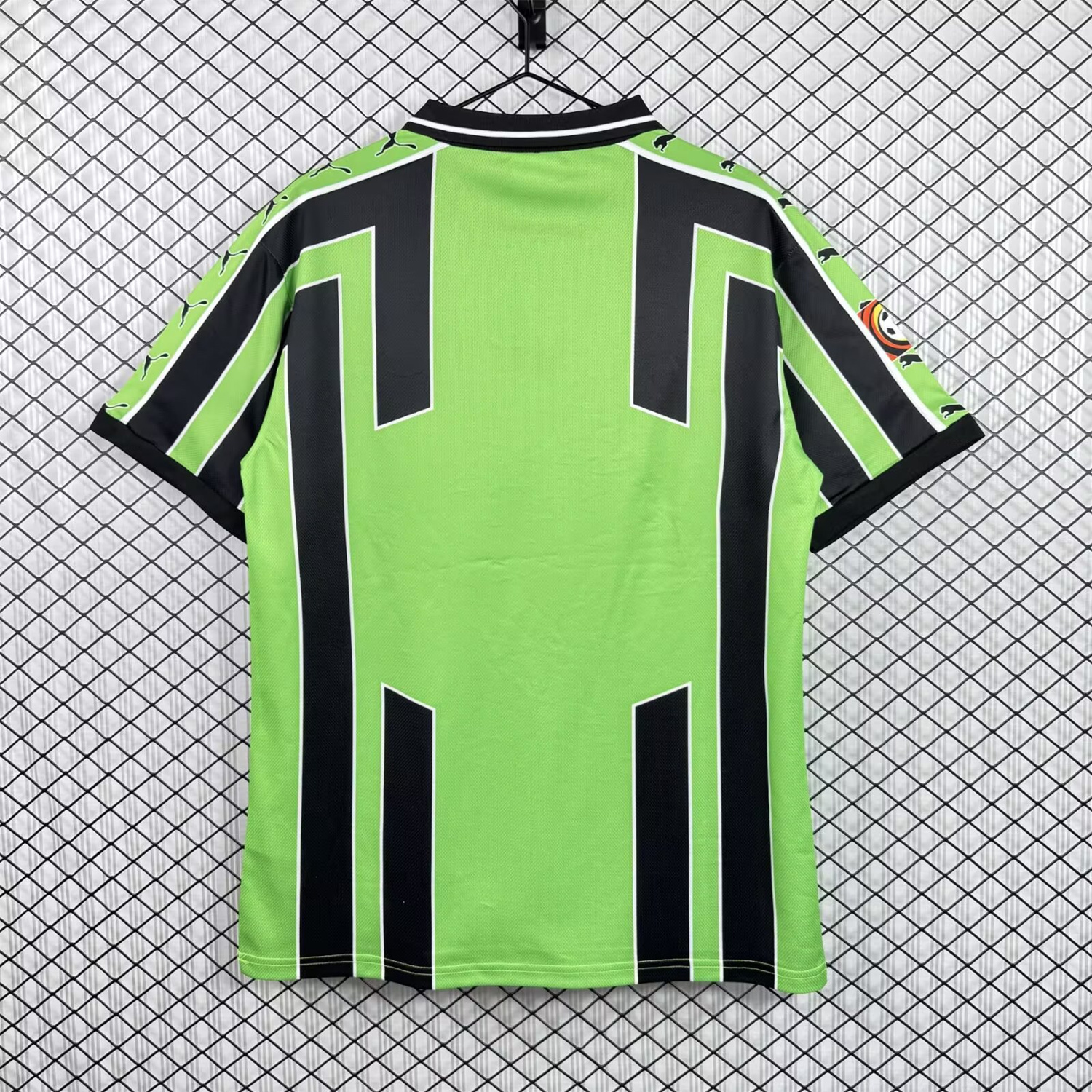 AlphaJersey-Retro Wolfsburg 1999-00 Away Jersey