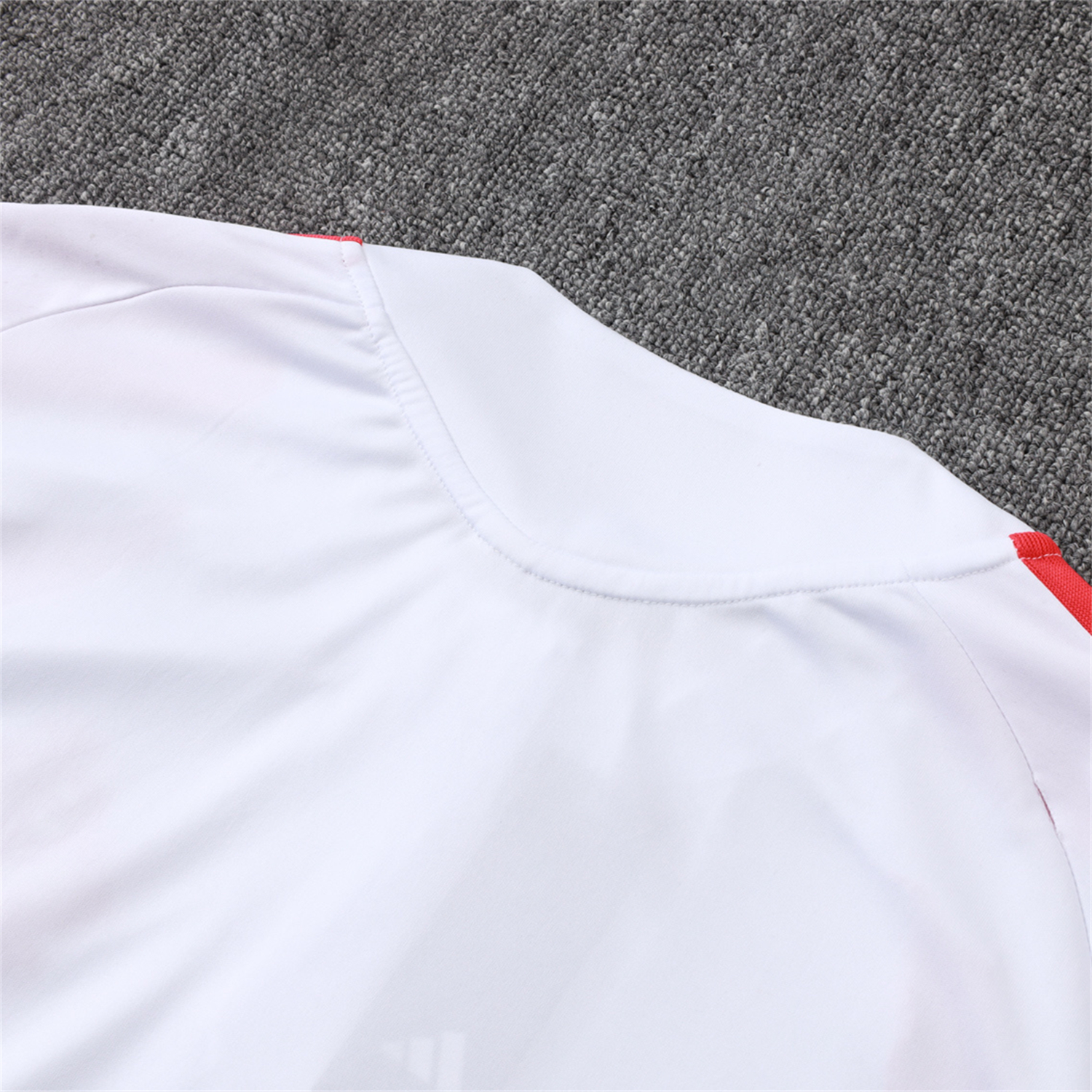 AlphaJersey-SC Internacional 2026 Long Sleeve Training Set - White Top & Red Pants