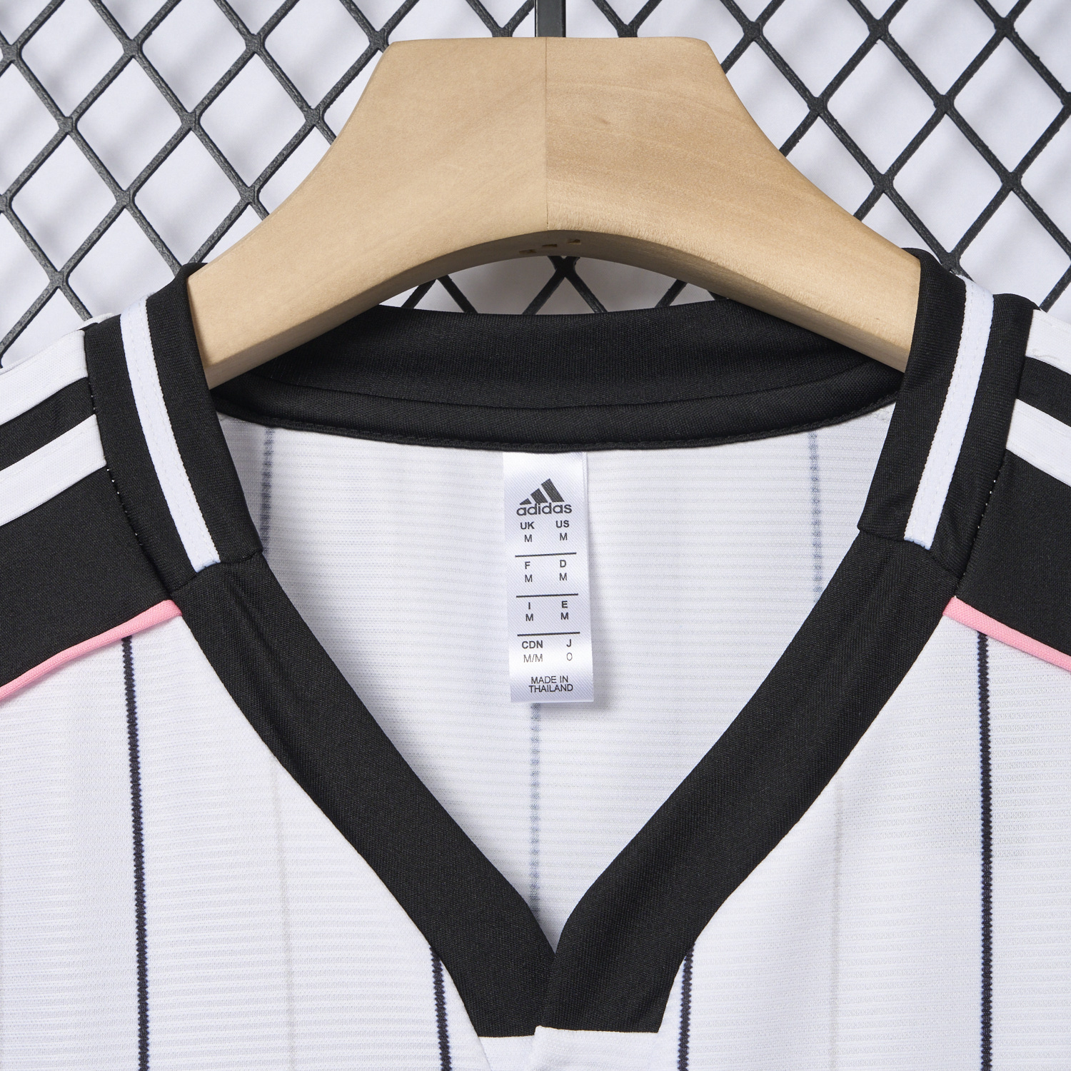 AlphaJersey-Juventus 25-26 White Baseball Jersey with Black Stripes
