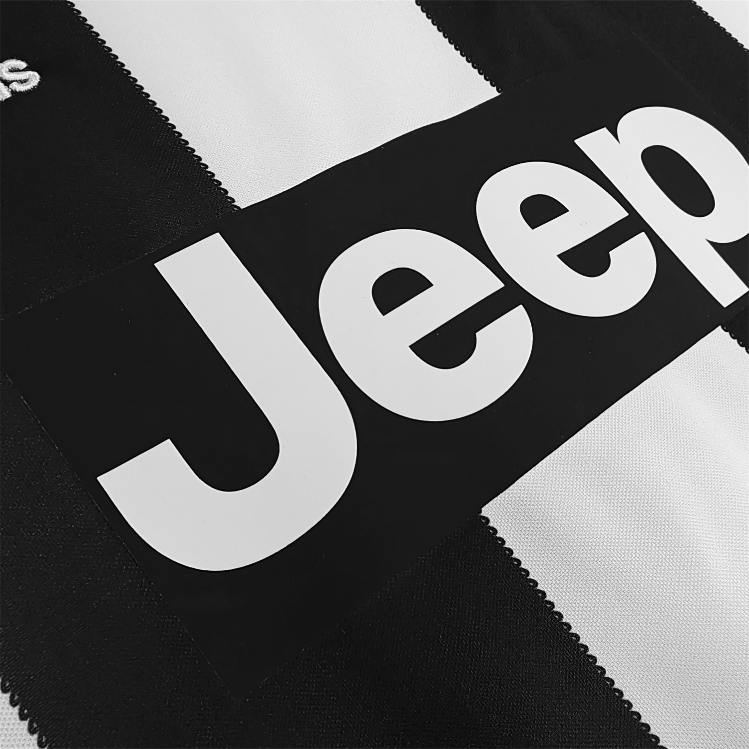 AlphaJersey-Retro Juventus 2018-19 Home Jersey - Fans Version