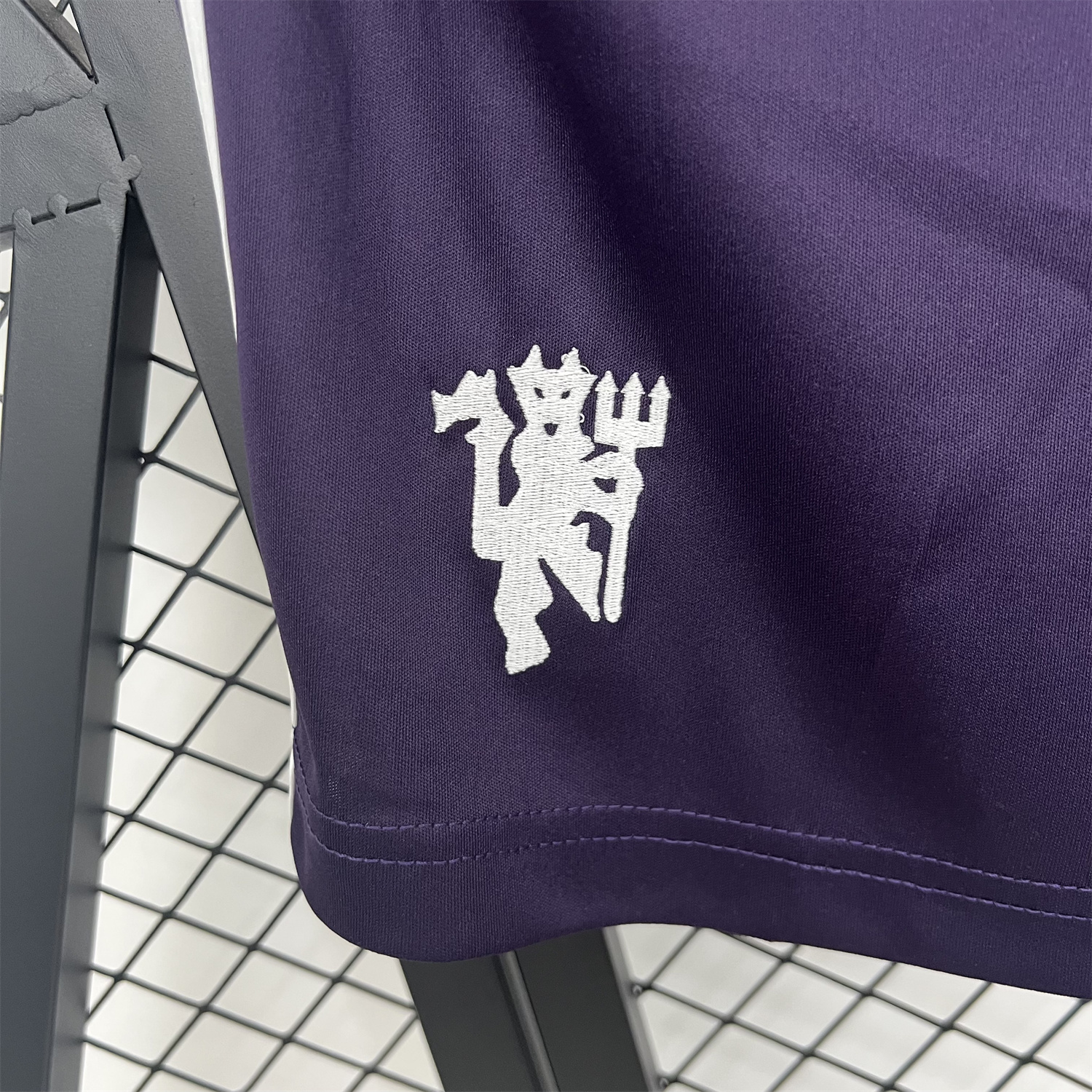 AlphaJersey-Manchester United 25-26 Away Purple Shorts - Fans Version