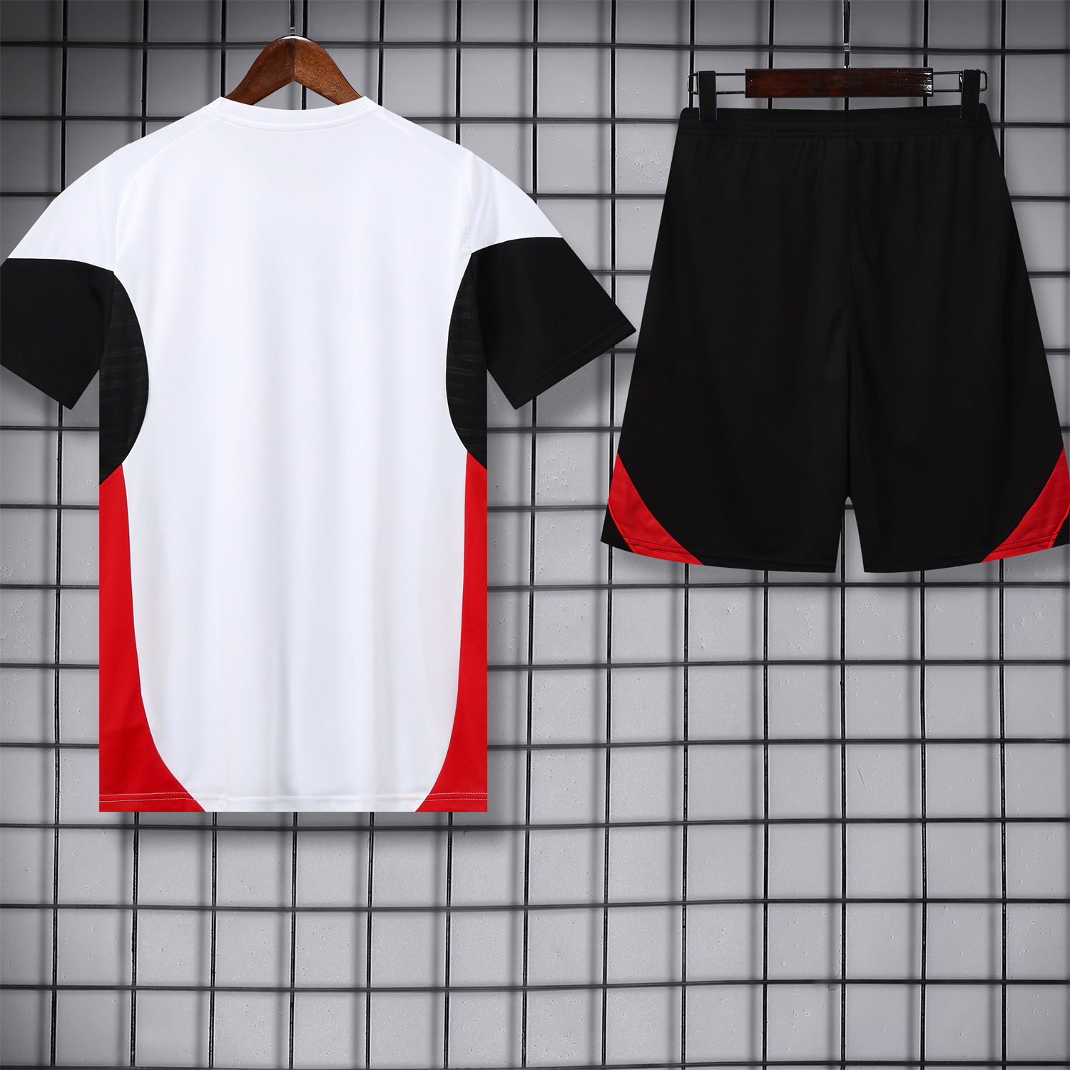 AlphaJersey-Manchester United 25-26 Short-Sleeve Training Set - Red Black Blocks White Top & Black Shorts