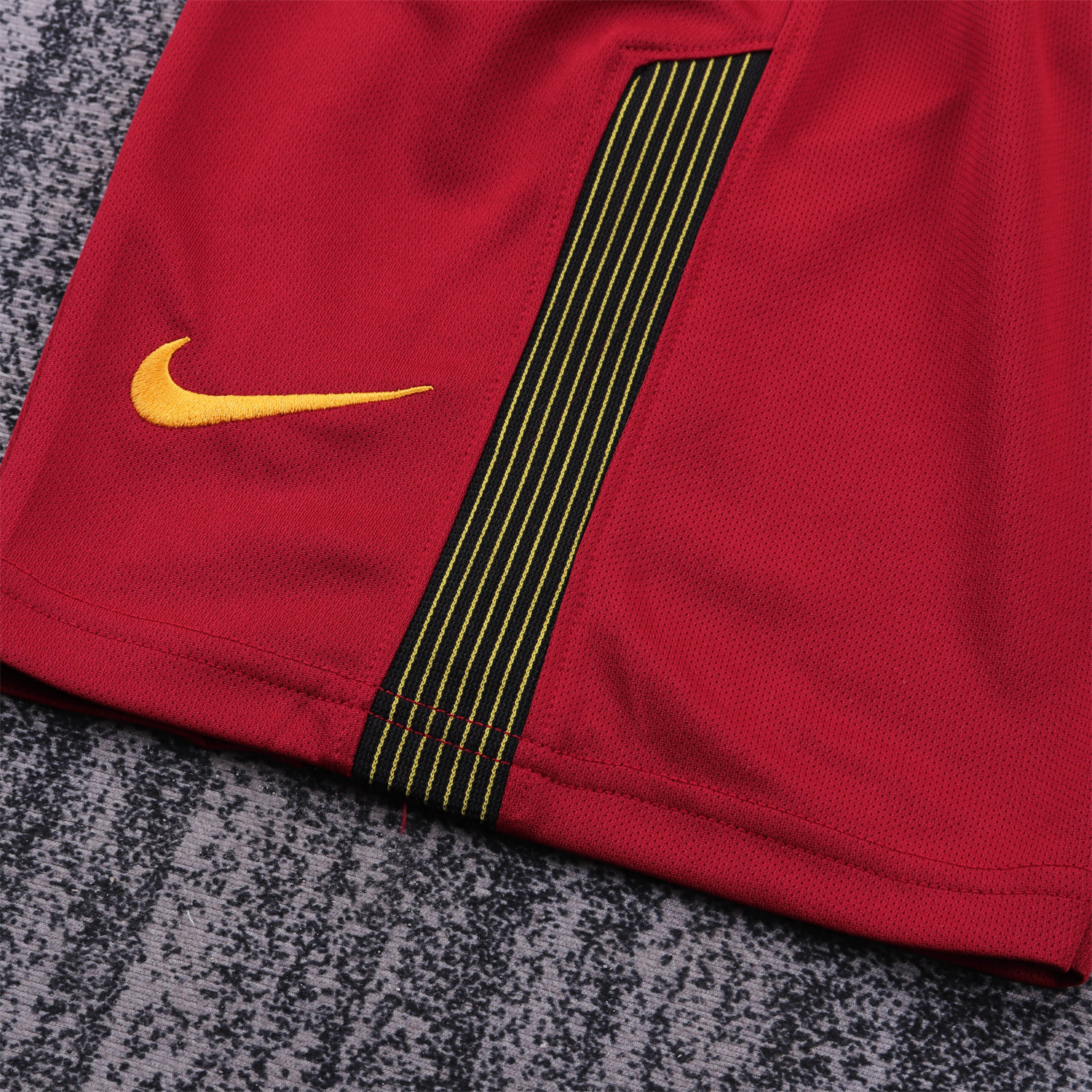 AlphaJersey-Retro Roma 2017-18 Home Kids Kit