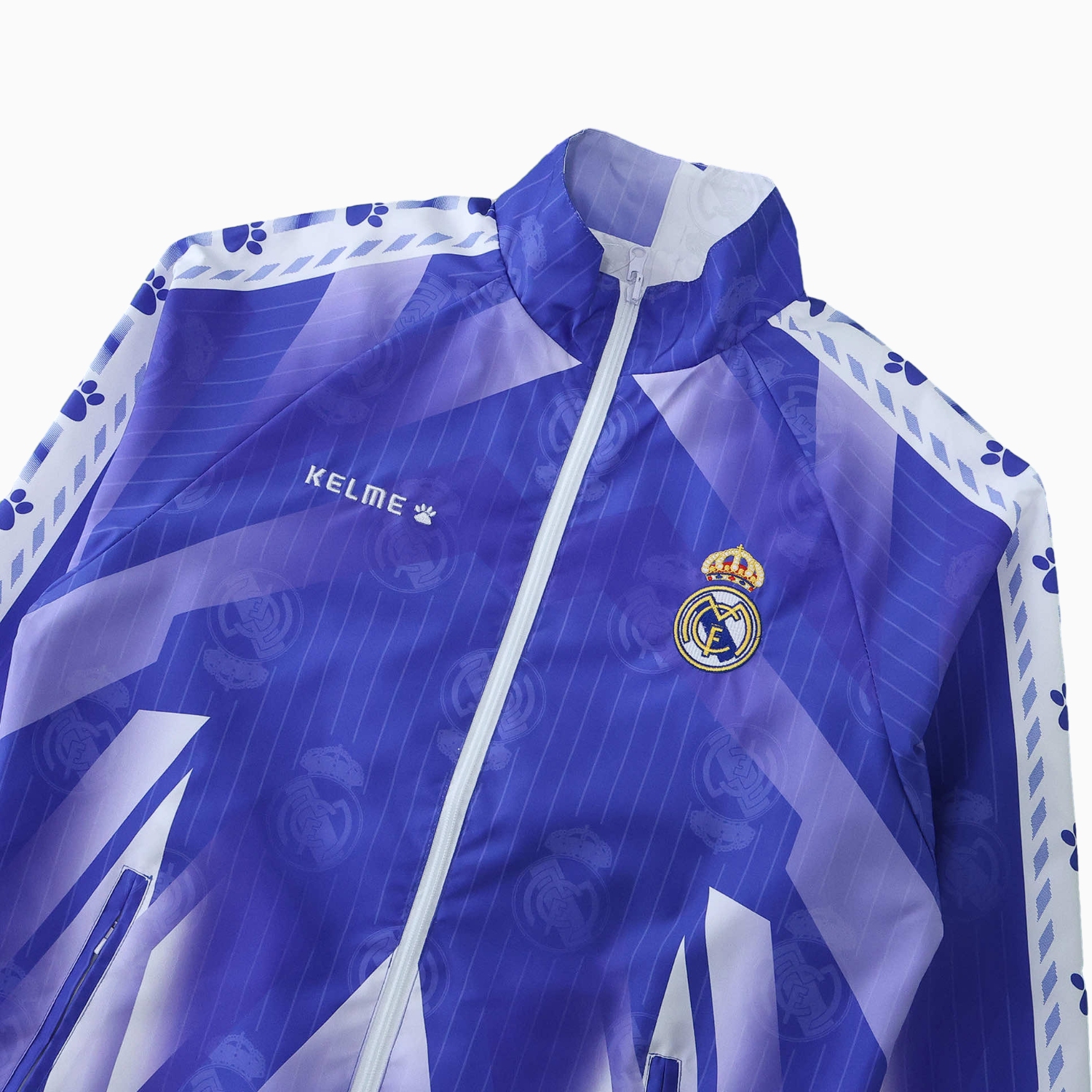 AlphaJersey-Retro Real Madrid 1996-97 Double Sided Reversible Windbreaker - Blue & Green