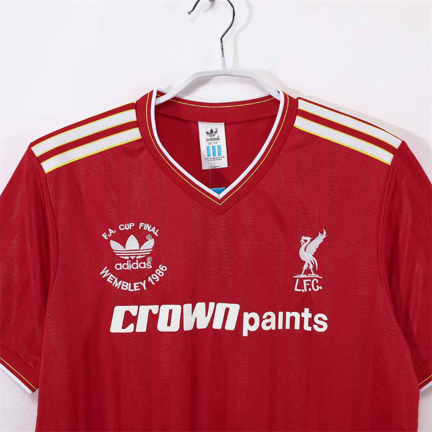AlphaJersey-Retro Liver.pool 1985-86 Home Jersey - FA CUP FINAL Version