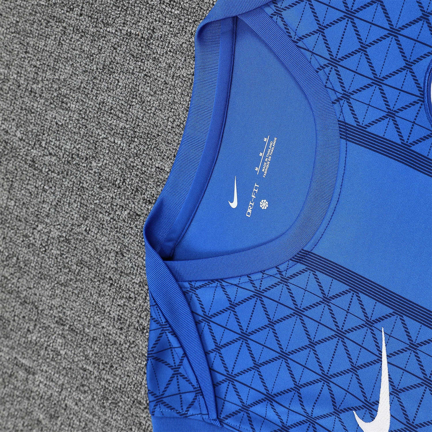 AlphaJersey-Paris Saint-Germain PSG 25-26 Vest Training Set - Ocean Blue Vest & Deep Blue Shorts