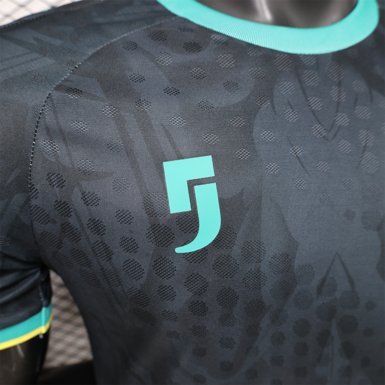 AlphaJersey-Brazil 2026 Black With Mint Green Special Jersey - Player Version