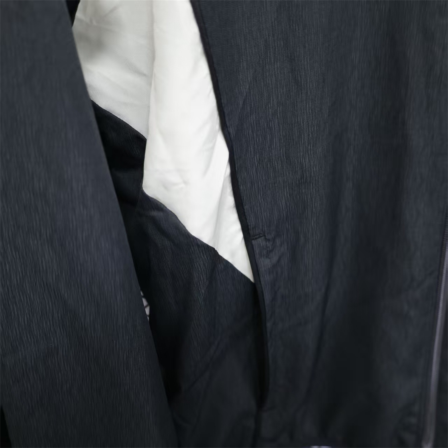AlphaJersey-Liver.pool 25-26 Black Windbreaker Jacket
