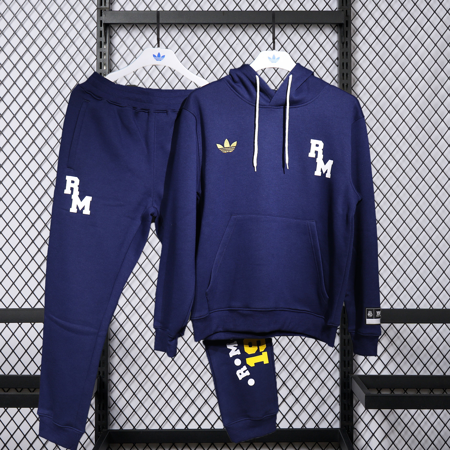 AlphaJersey-Real Madrid 25-26 Pure Color 1902 Training Set - Dark Blue Top and Dark Blue Pants