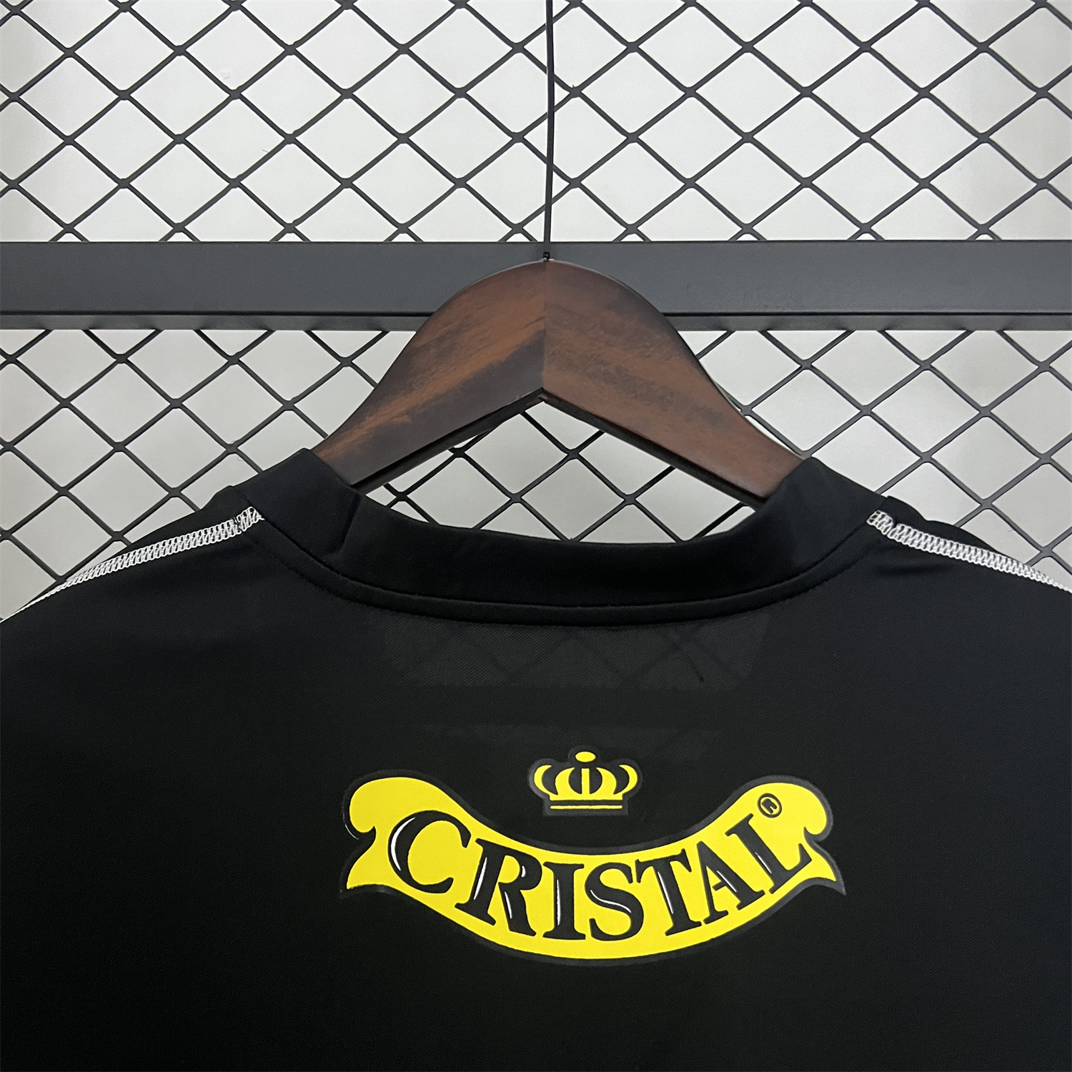 AlphaJersey-Retro Colo Colo 2003 Away Jersey