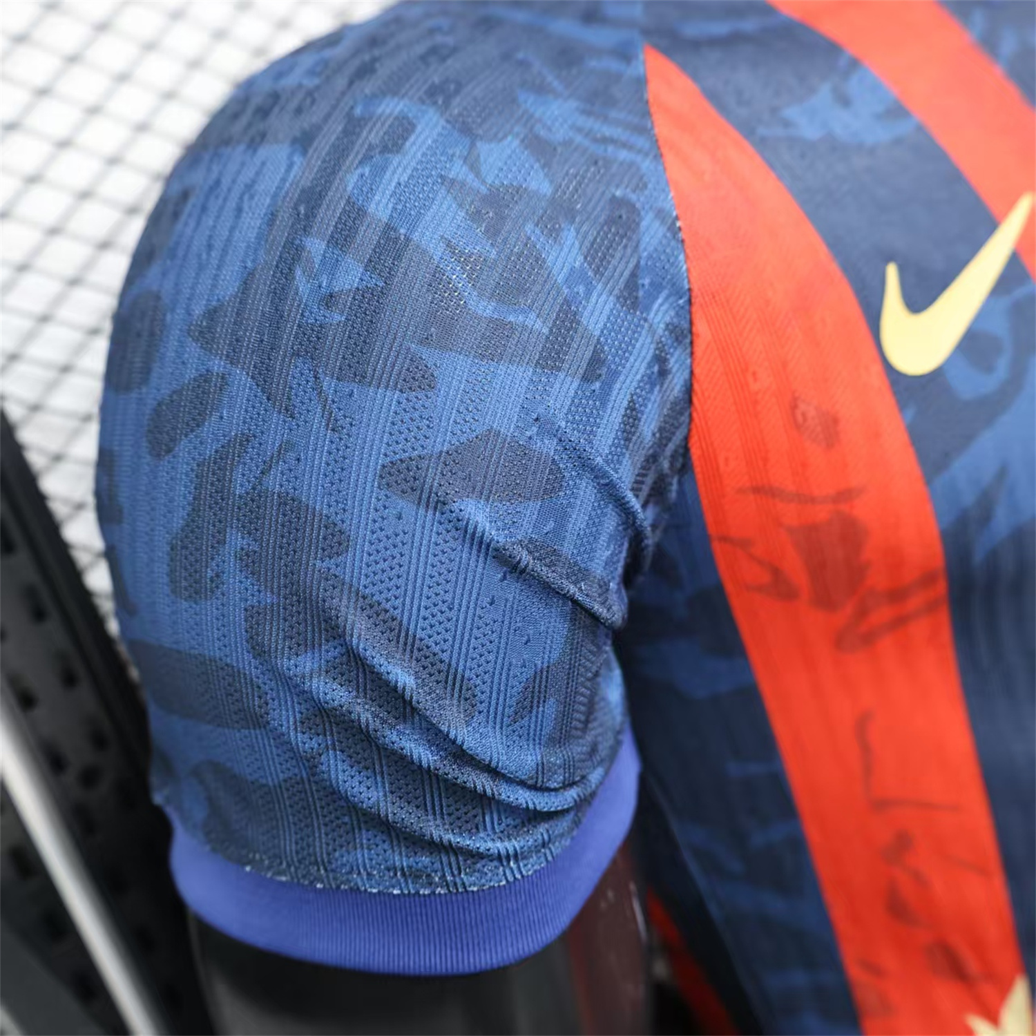 AlphaJersey-Barcelona 25-26 Yellow Spotify Logo Red & Blue Lines Special Jersey - Player Version