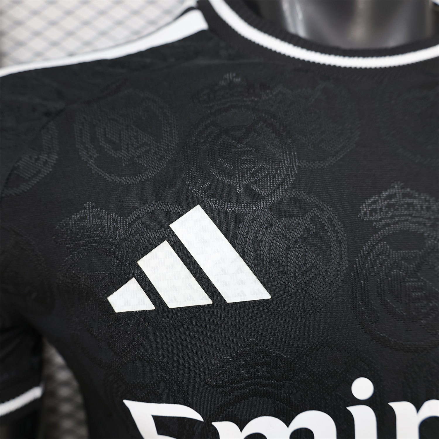 AlphaJersey-Real Madrid 25-26 Black Special Jersey - Player Version