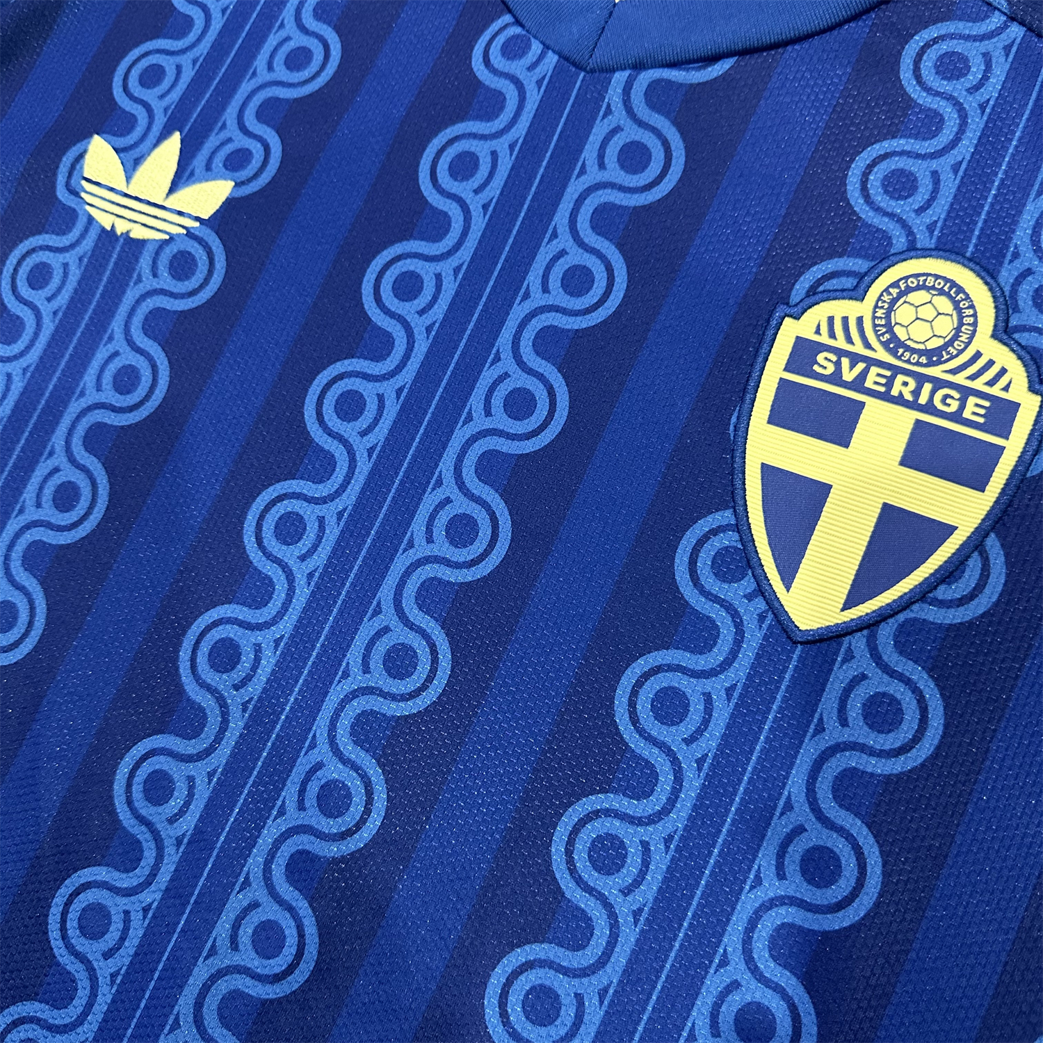 AlphaJersey-Sweden 2026 Away Jersey - Fans Version