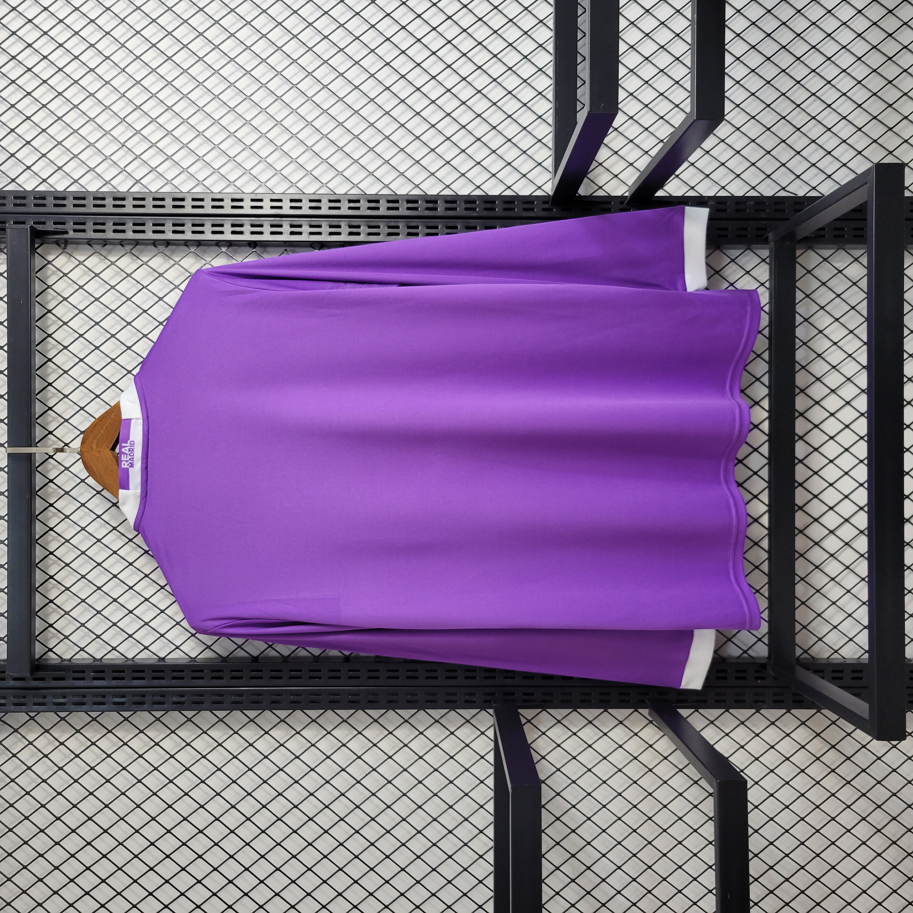 AlphaJersey-Retro Real Madrid 16-17 Away Long Sleeve Jersey - Champions League Final Version