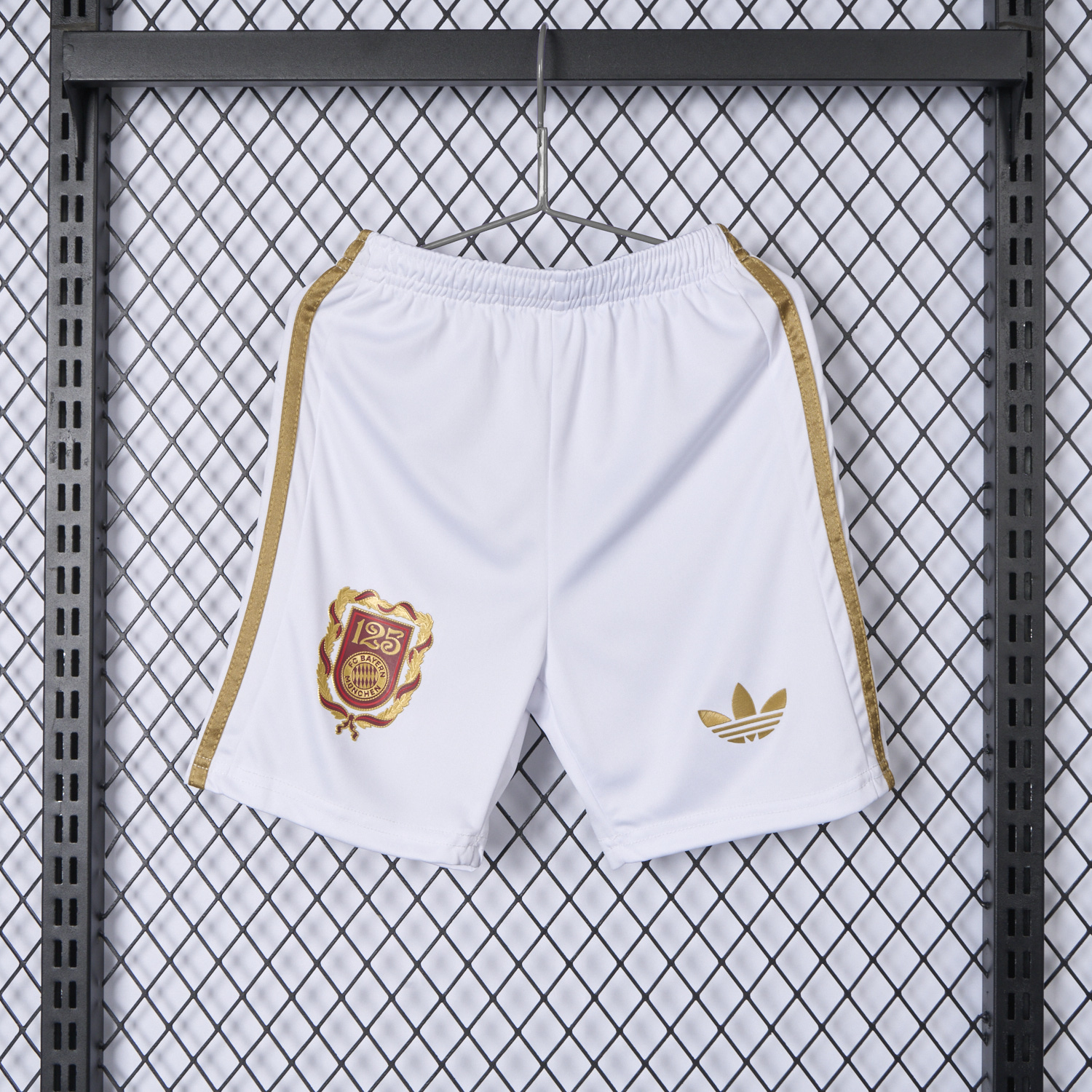 AlphaJersey-Bayern Munich 2025 White 125th Anniversary Shorts - Fans Version
