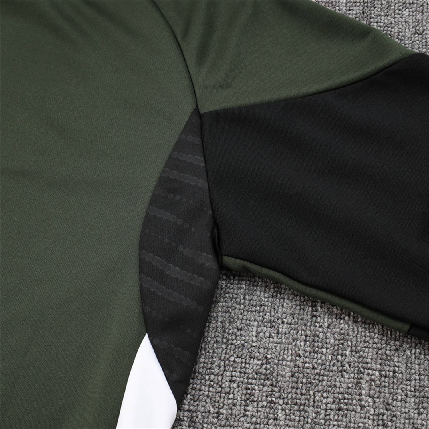 AlphaJersey-Bayern Munich 25-26 Jacket Training Tracksuit - Army Green Top and Black Pants