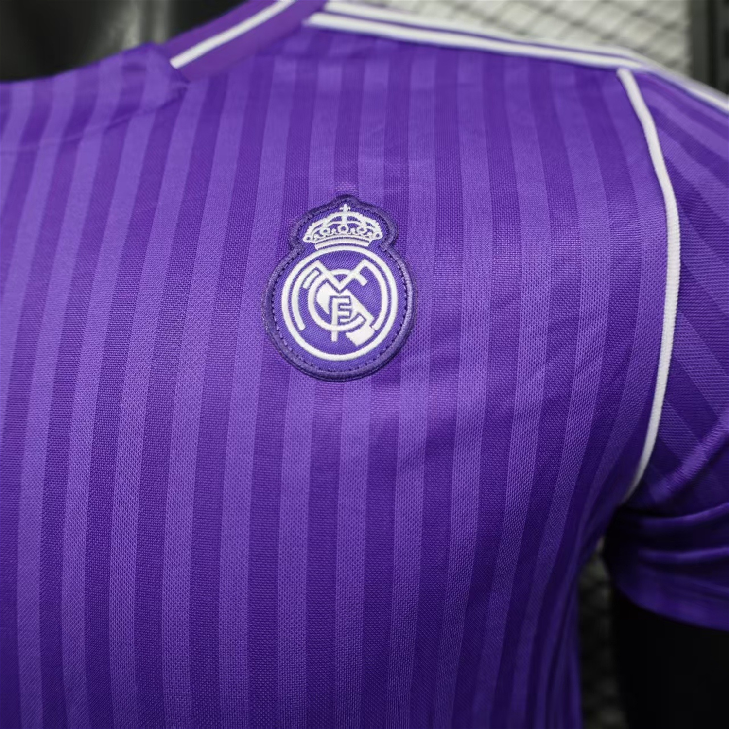 AlphaJersey-Real Madrid 25-26 Icon Range Trefoil Purple Travel Jersey - Player Version