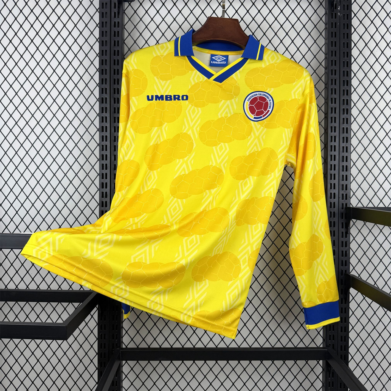 AlphaJersey-Retro Colombia 1994 Home Long Sleeves Jersey