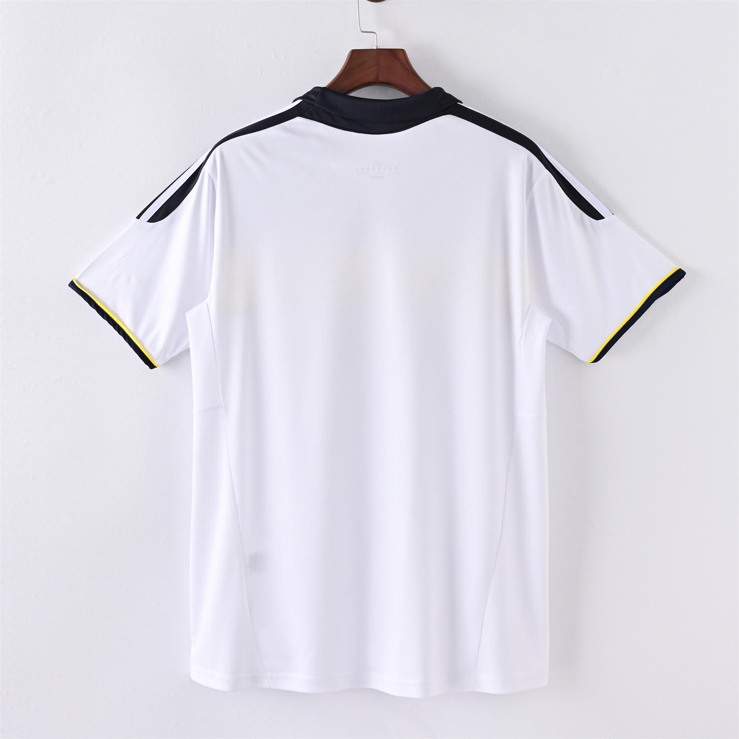 AlphaJersey-Retro C.H.E.L.S.E.A 2011-12 Third Jersey