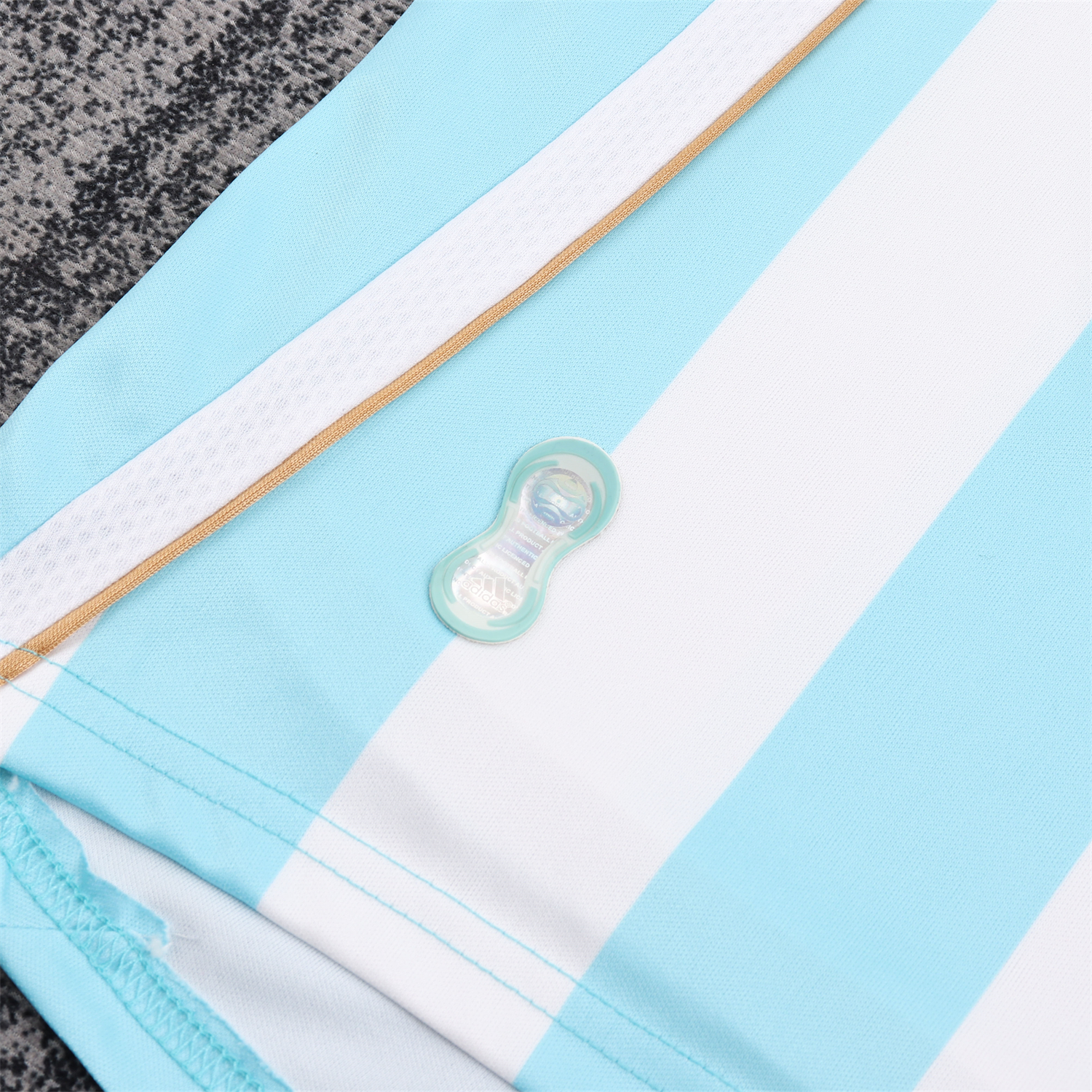 AlphaJersey-Retro Argentina 2006-07 Home Kids Kit