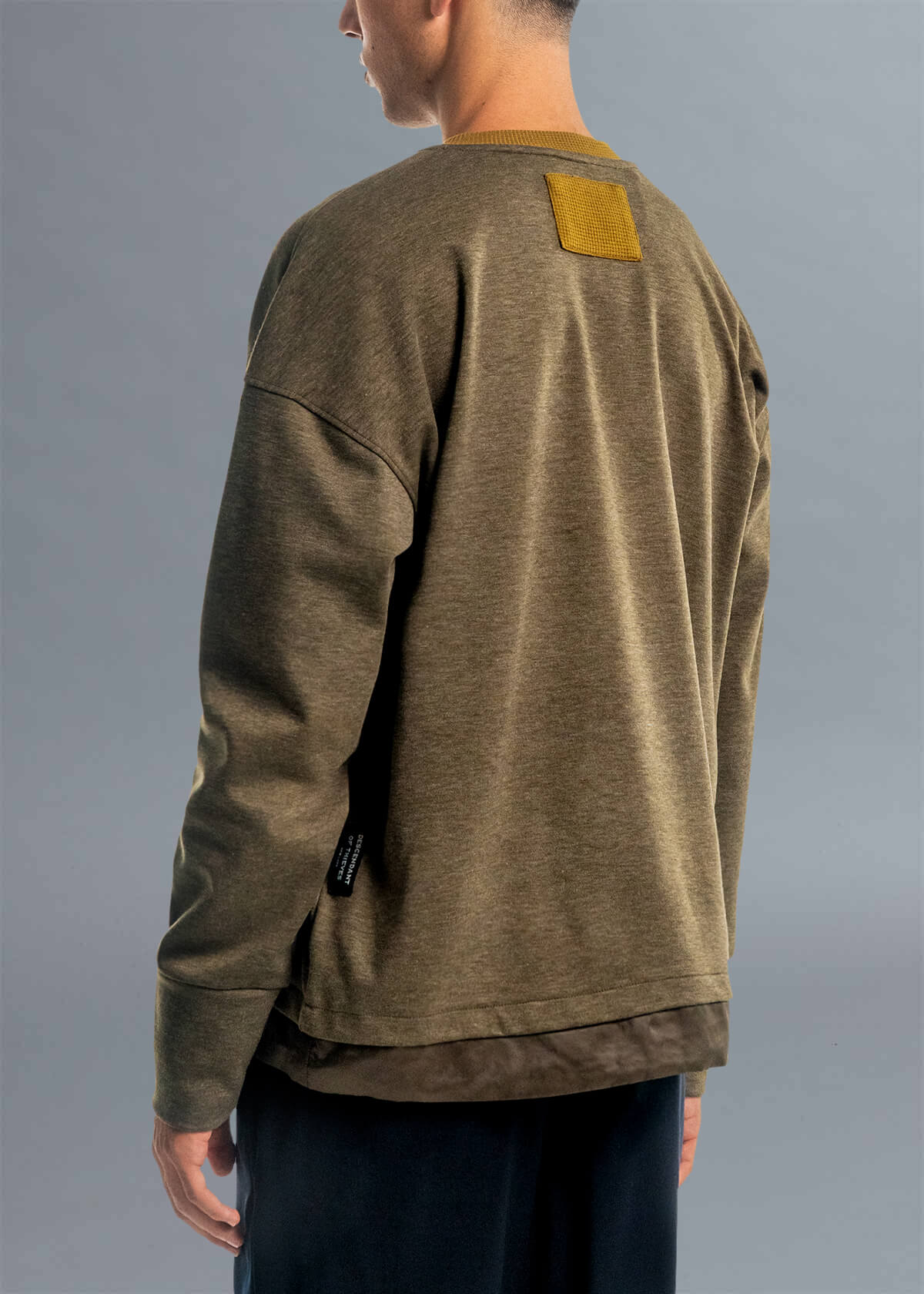 Bomba Green Hem Pull | Modern Menswear by yycbvcnbmmnbm