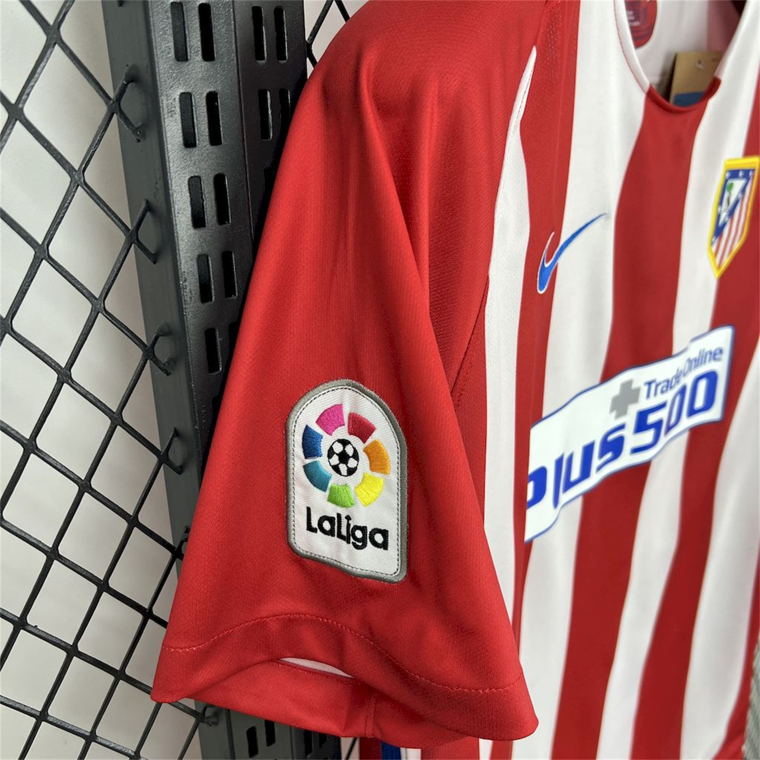 AlphaJersey-Retro Atletico Madrid 2016-17 Home Jersey