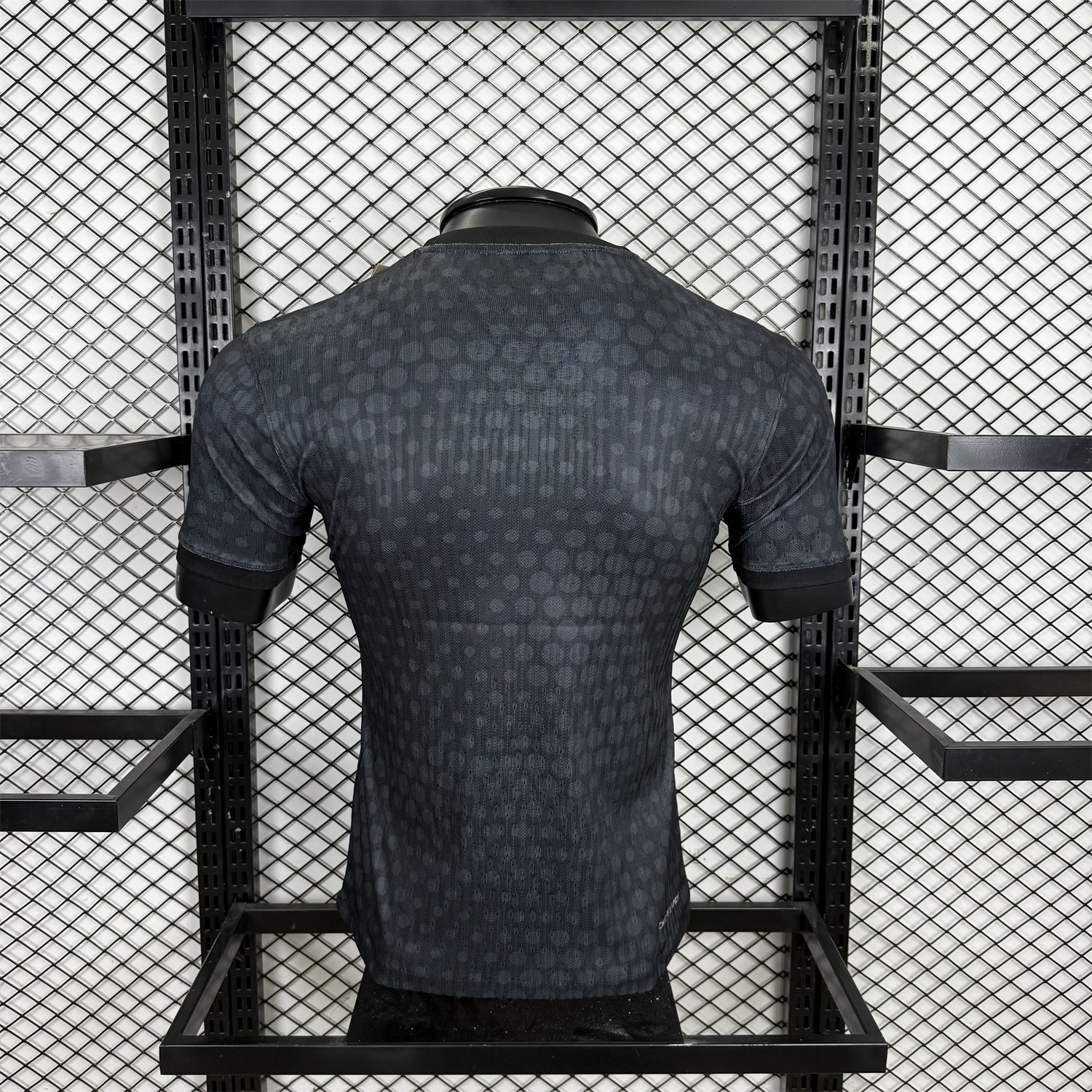 AlphaJersey-Barcelona 25-26 Fluorescent Team Logo Lines Black Jersey - Player Version