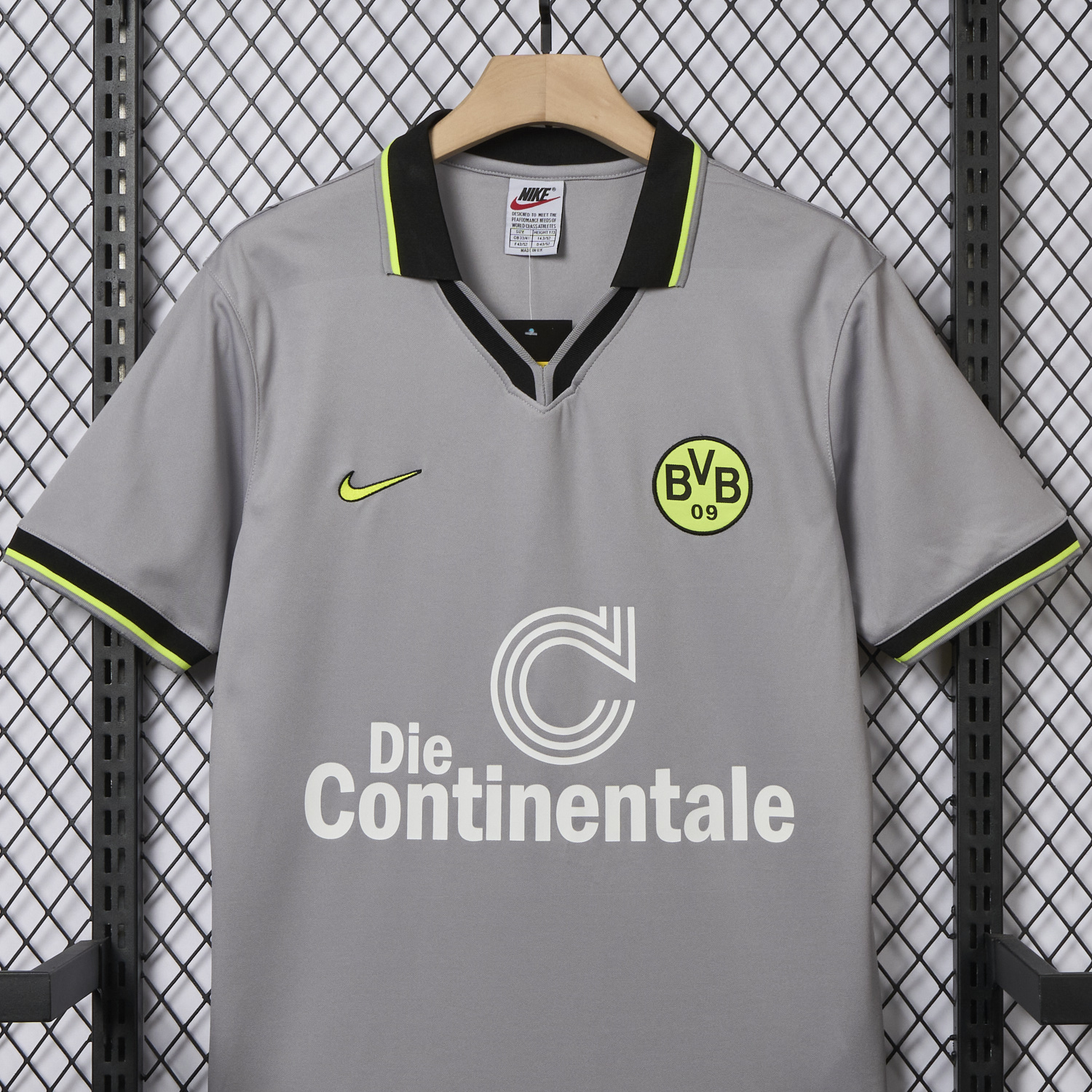 AlphaJersey-Retro Dortmund 1997-98 Away Jersey