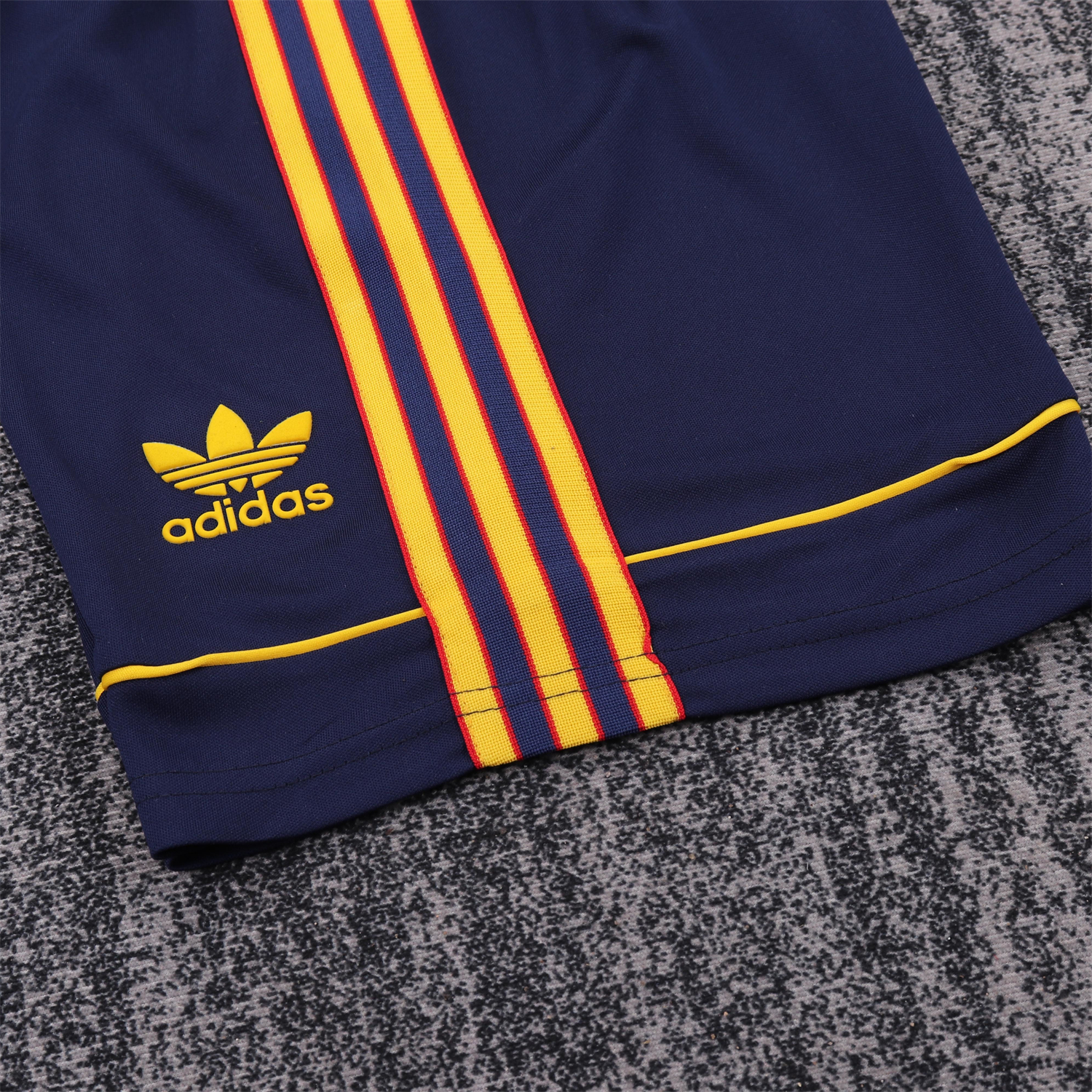 AlphaJersey-Retro Arsenal 1991-93 Away Kids Kit