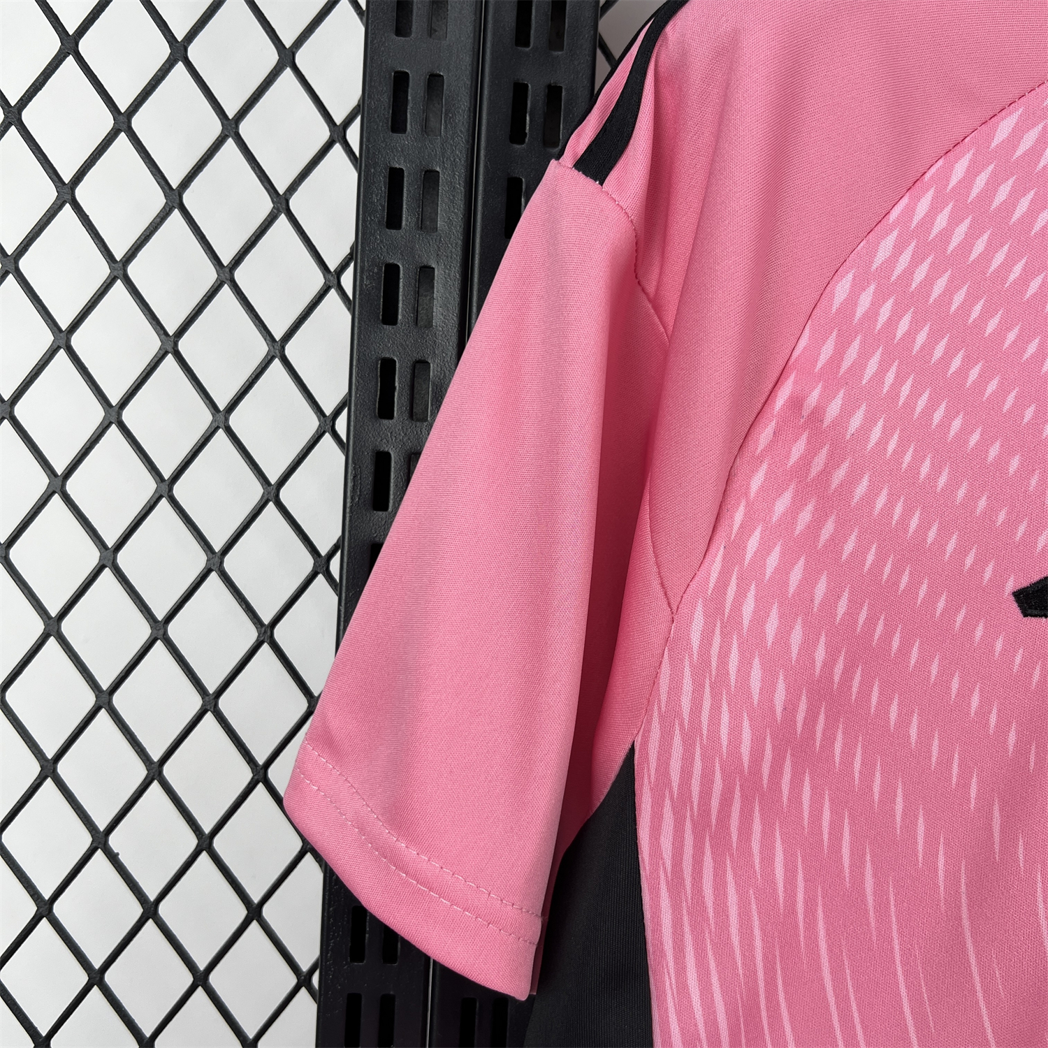 AlphaJersey-Colombia 2026 Pink Special Jersey - Fans Version