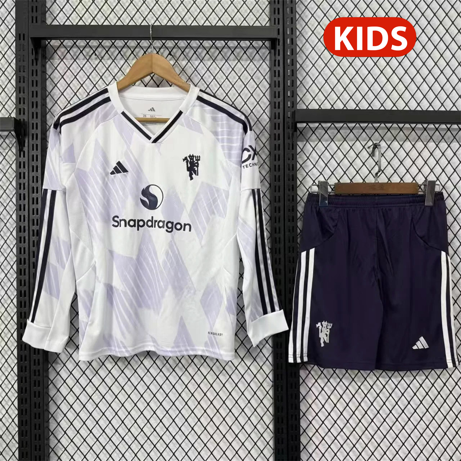 AlphaJersey-Manchester United 25-26 Away Long Sleeves Kids Kit