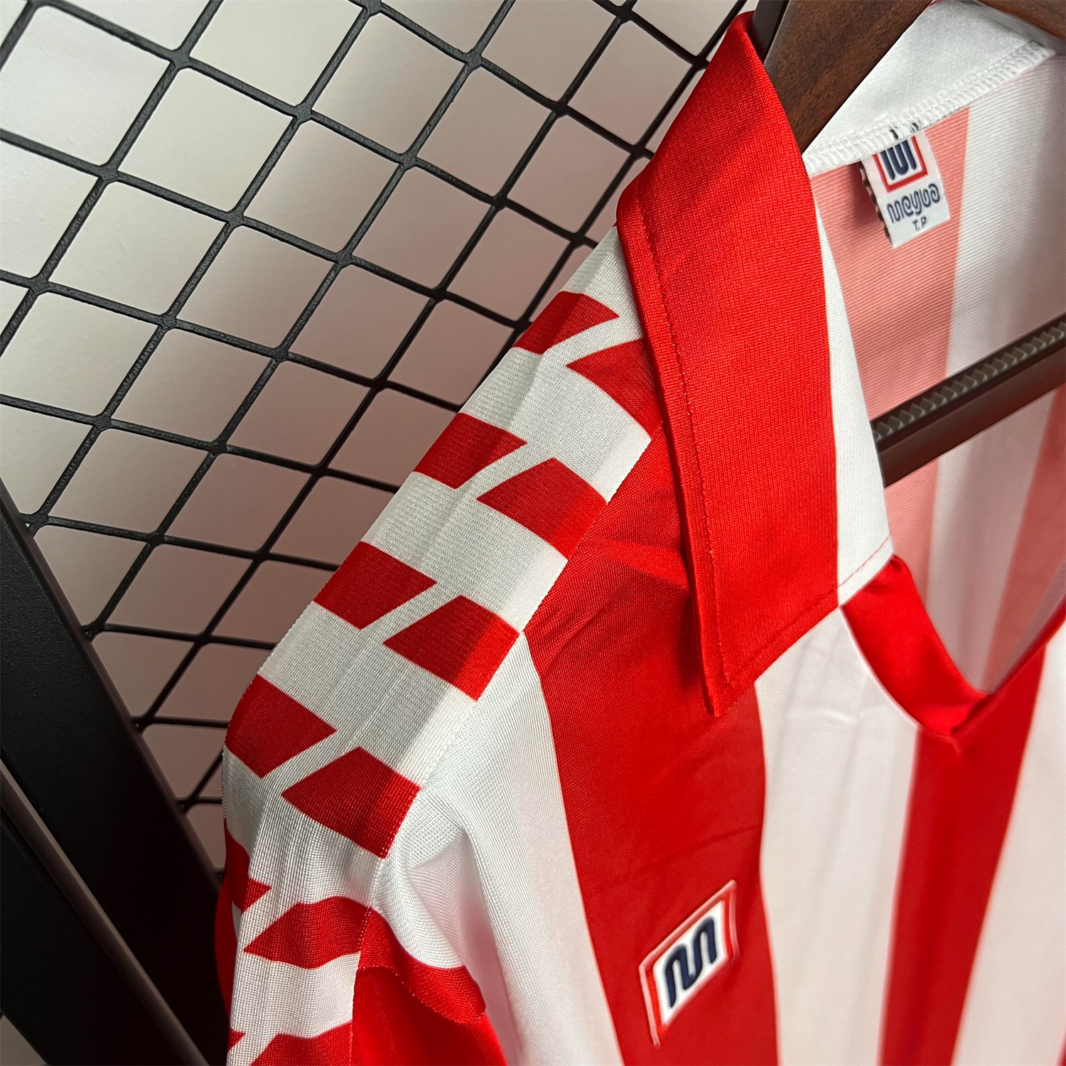 AlphaJersey-Retro Atletico Madrid 1982-83 Home Jersey